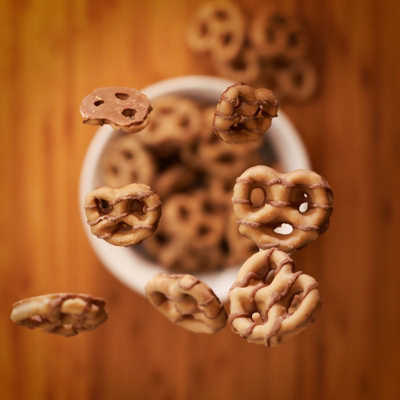 Reese's Dipped Pretzels - 8.5oz
