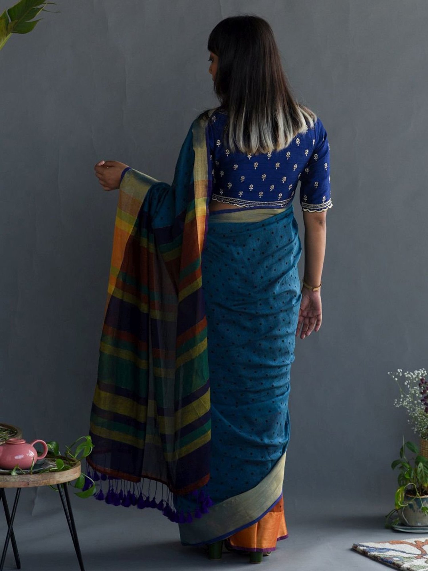 Suta Blue Cotton Printed Saree Without Blouse