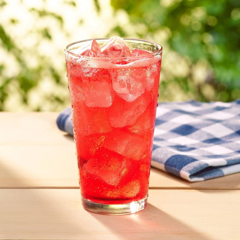 Sunkist Strawberry Soda - 20 fl oz Bottles