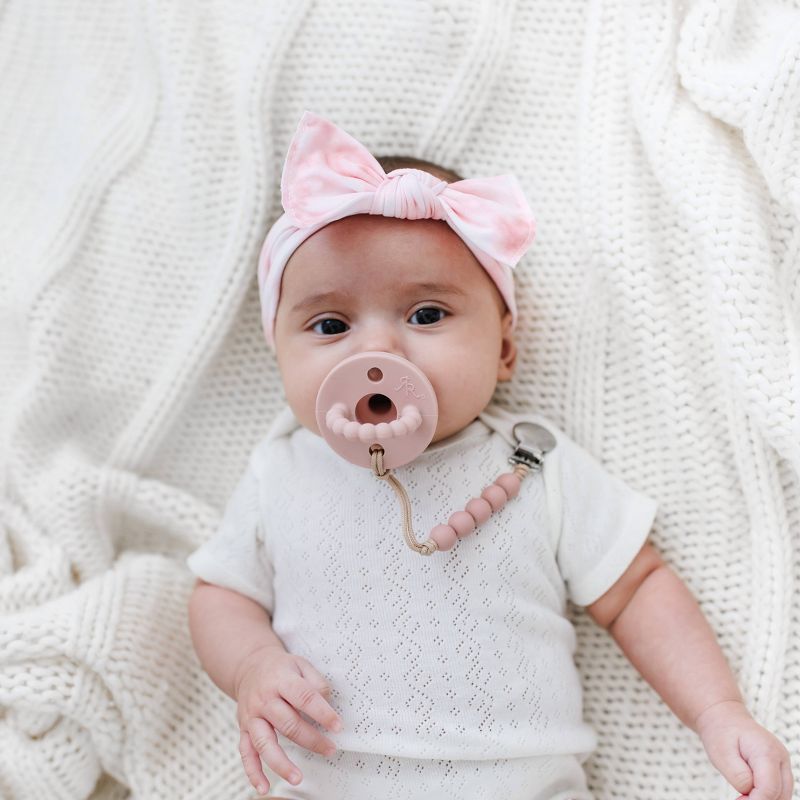 Loulou Lollipop Darling Pacifier Clip - Avocado