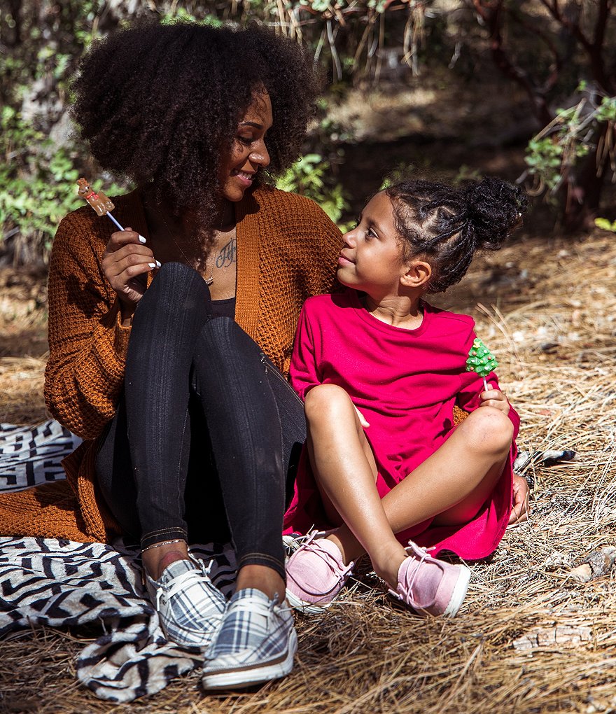 Hey Dude Girls' Wendy Linen Washable Slip-Ons (Youth)