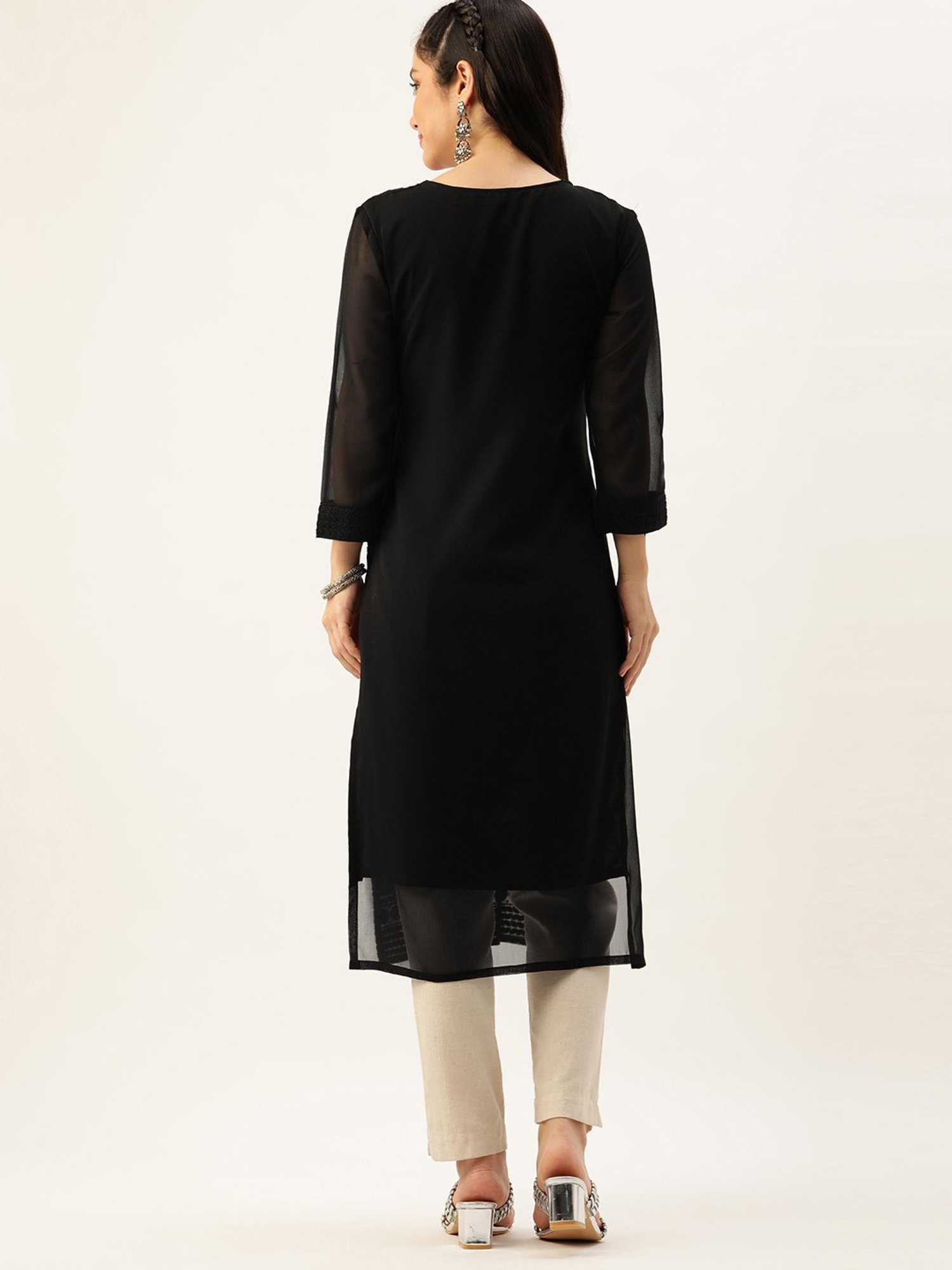 SWAGG INDIA Black Embroidered Straight Kurta