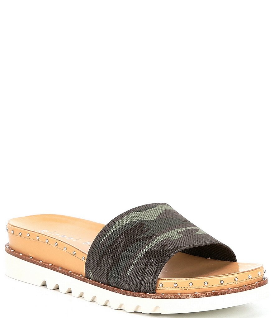 Gianni Bini Aleksah Camo Print Stretch Knit Band Slides
