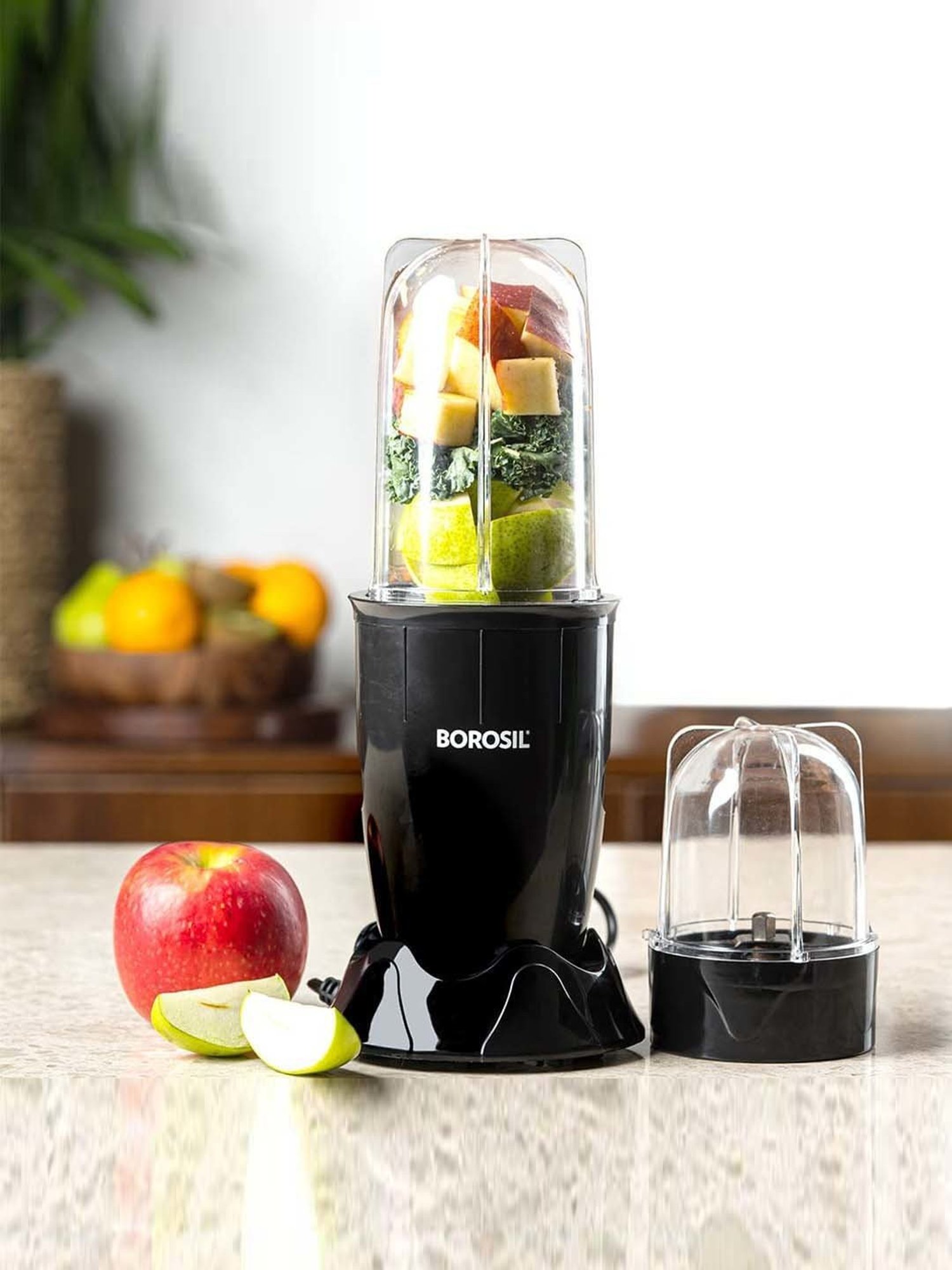 Borosil NutriFresh PB31 Black Plastic 400W Portable Mini-Blender & Grinder