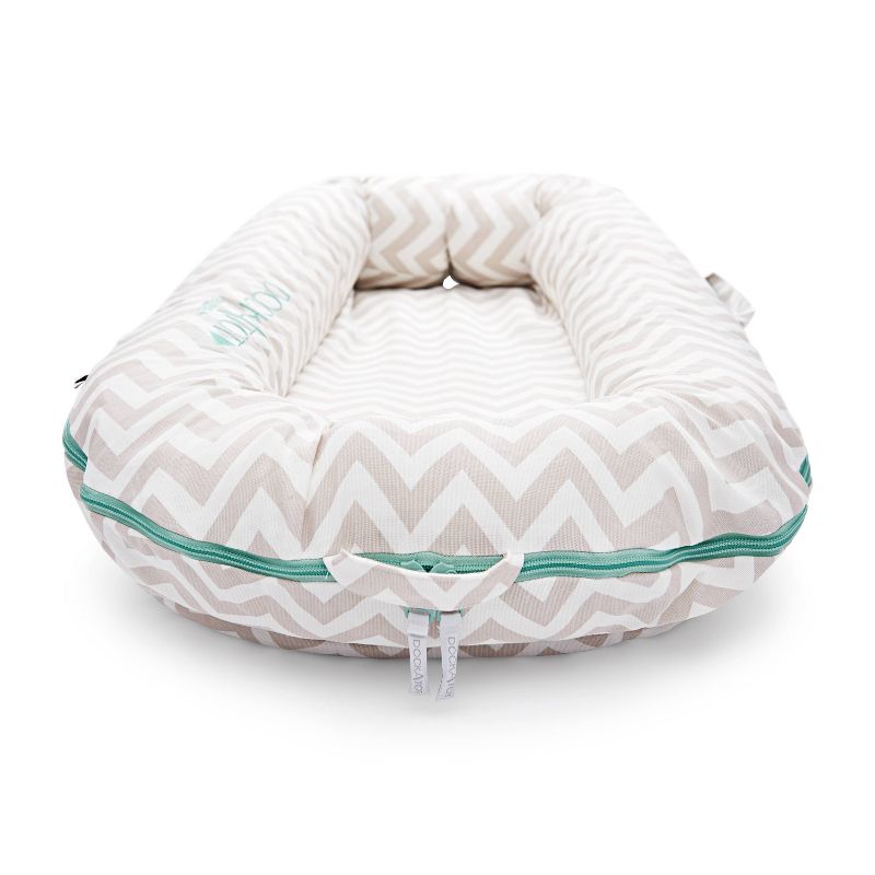 Simmons Kids' Silent Auto Gliding Elite Bassinet - Odyssey