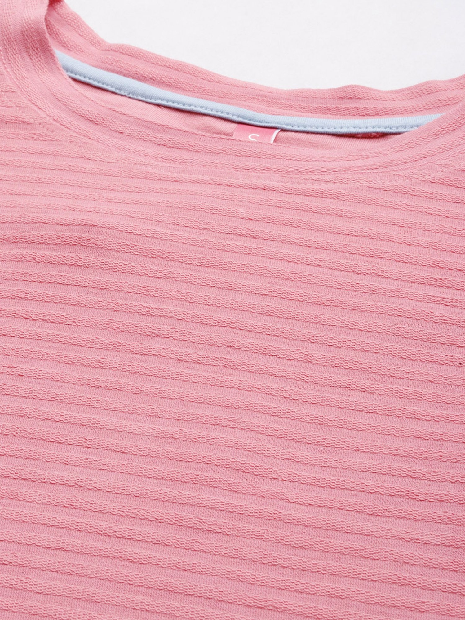 Clt.s Pink T-Shirt With Shorts