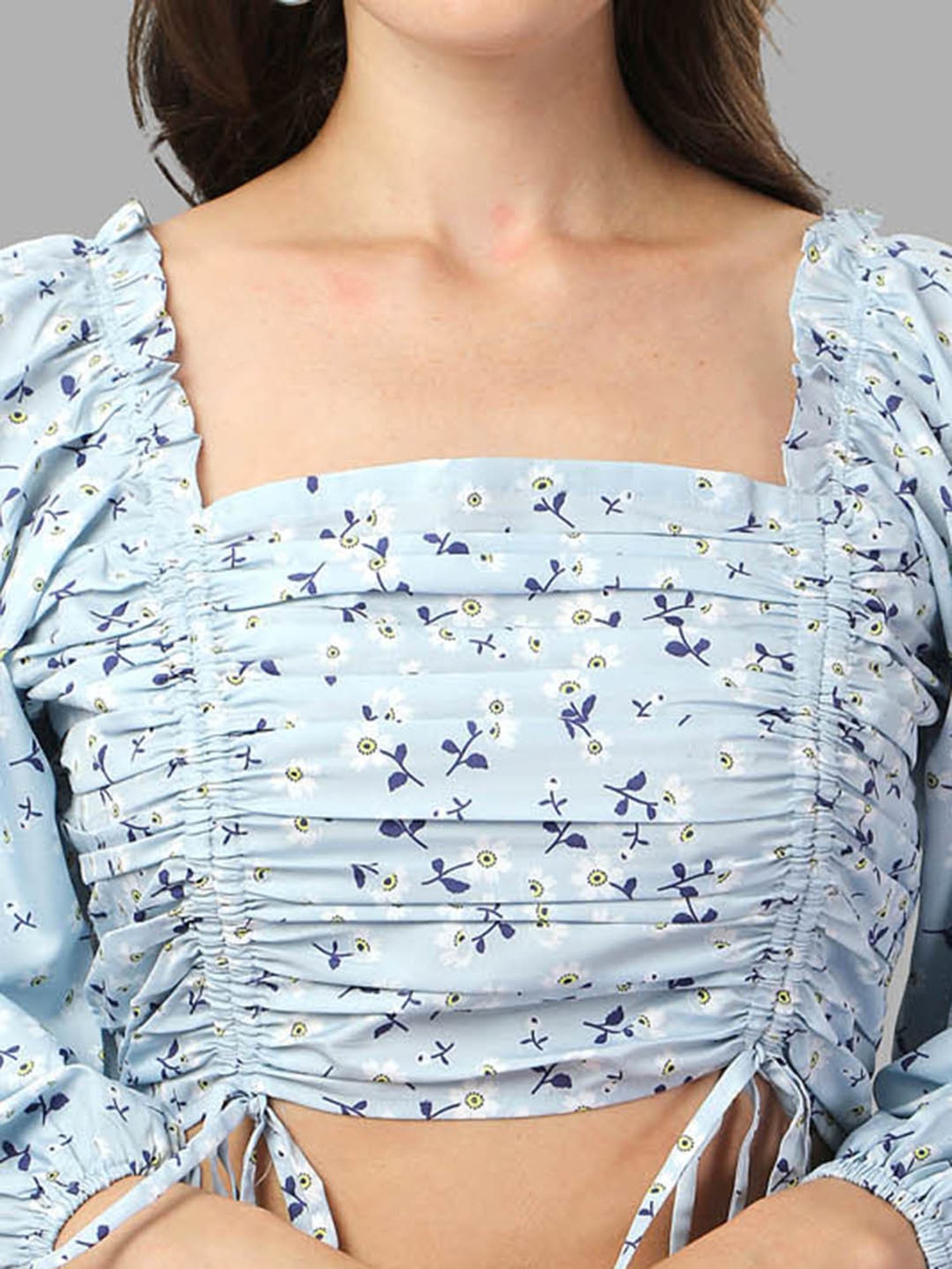 MASAKALI.CO Light Blue Floral Print Crop Top