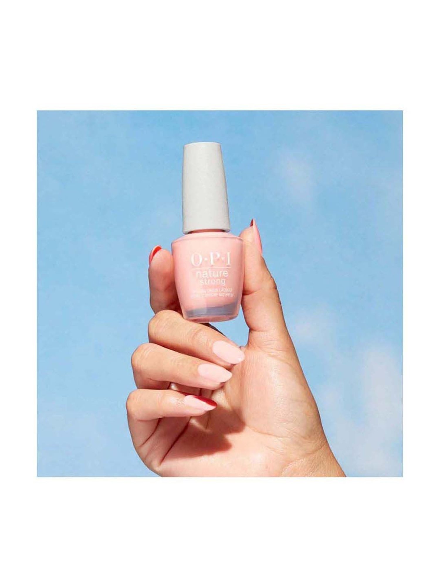 O.P.I Nature Strong Nail Lacuqer Let Nature Take Its Quartz 15 ml