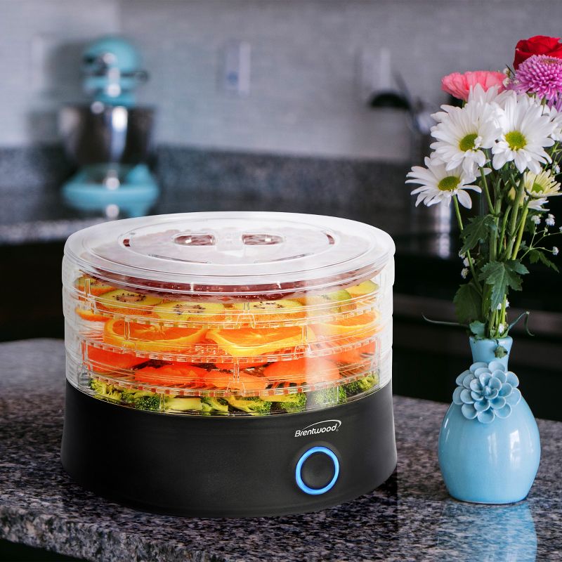 Brentwood 5 Tray Food Dehydrator in Black with Auto Shut Off