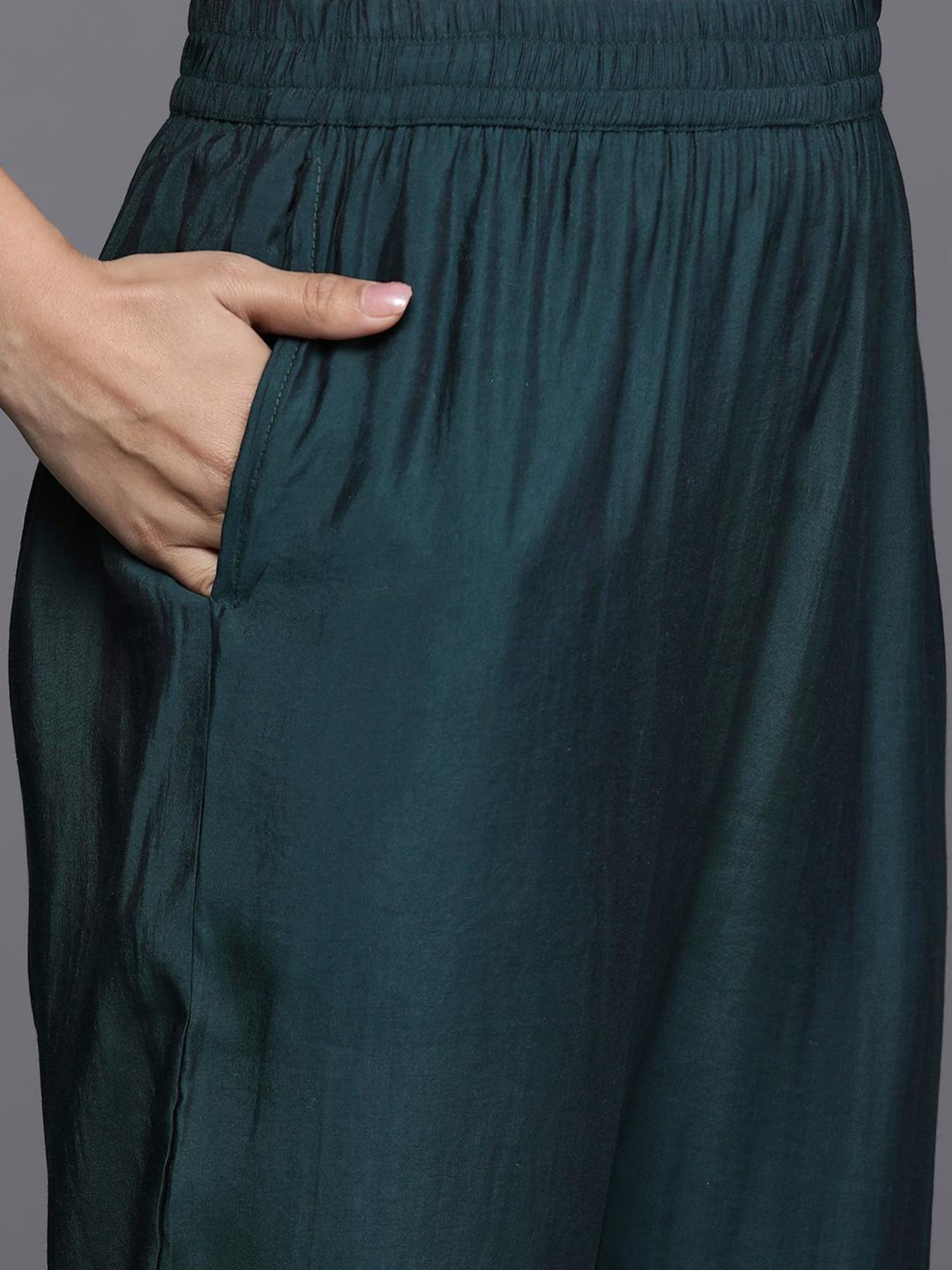 Varanga Blue Embroidered Kurta Pant Set With Dupatta