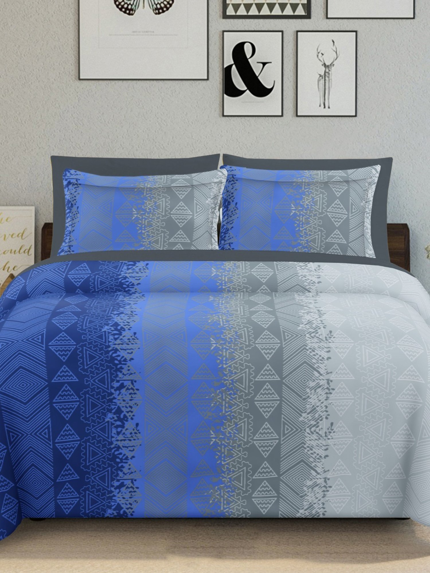 Ariana Sorrento Geometric Blue 144 TC Cotton Super king Bedsheet with 2 Pillow Covers