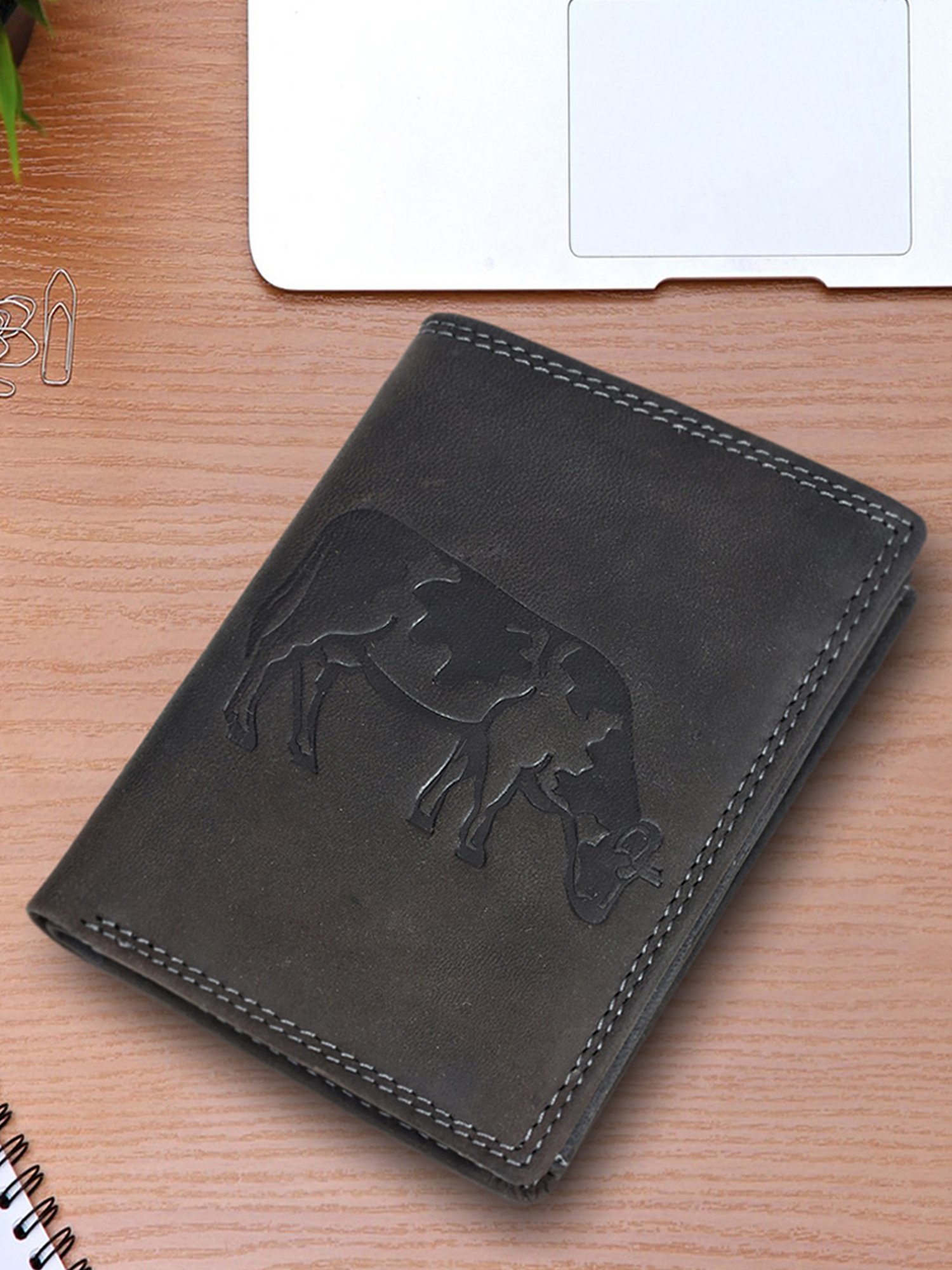 SASSORA Black ARLO Textured Small Leather Bi-Fold Wallet