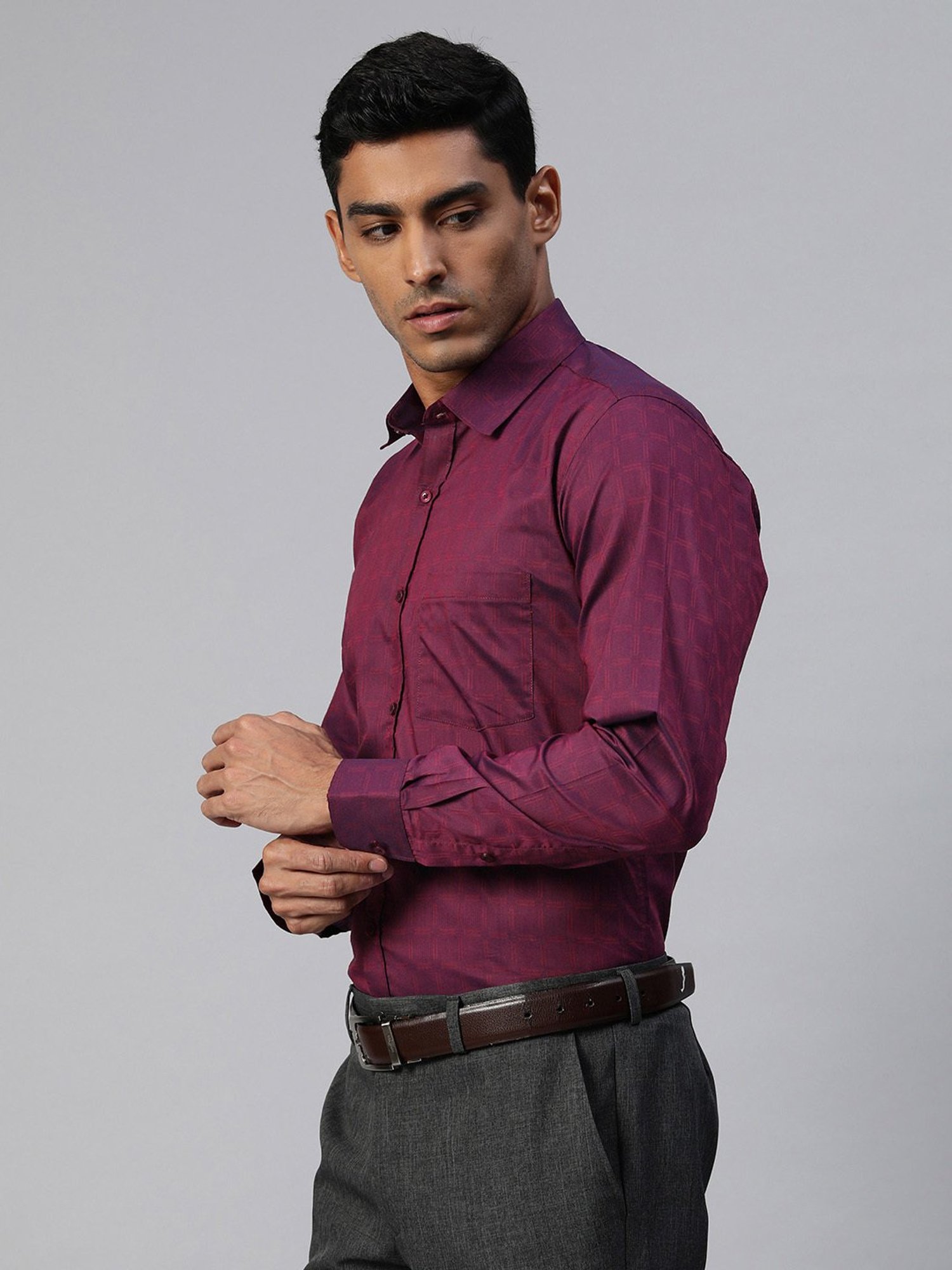 ManQ Wine Regular Fit Check Shirt