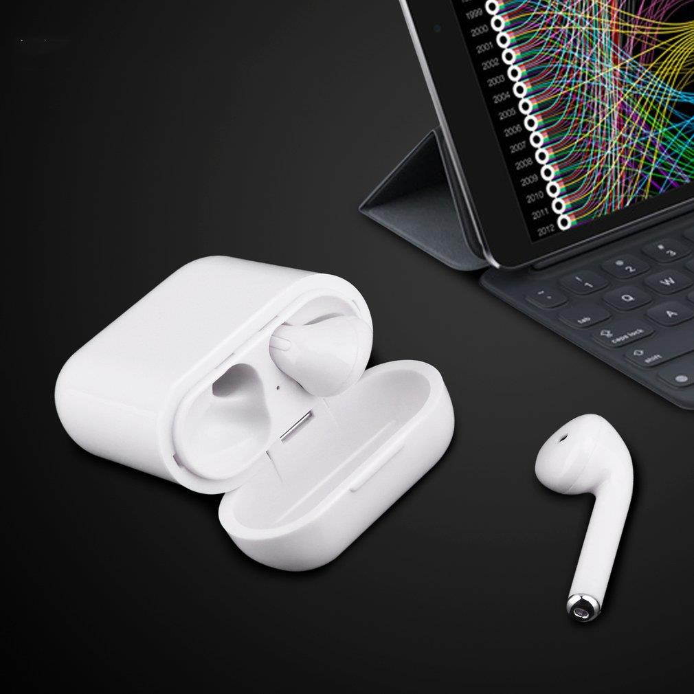 F10 TWS Wireless Bluetooth Earphones Clear HIFI Design Comfortable Stereo Sound In-Ear Earphones With Charging Base