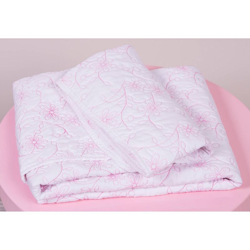 Sammy and Lou Baby Quilt Floral