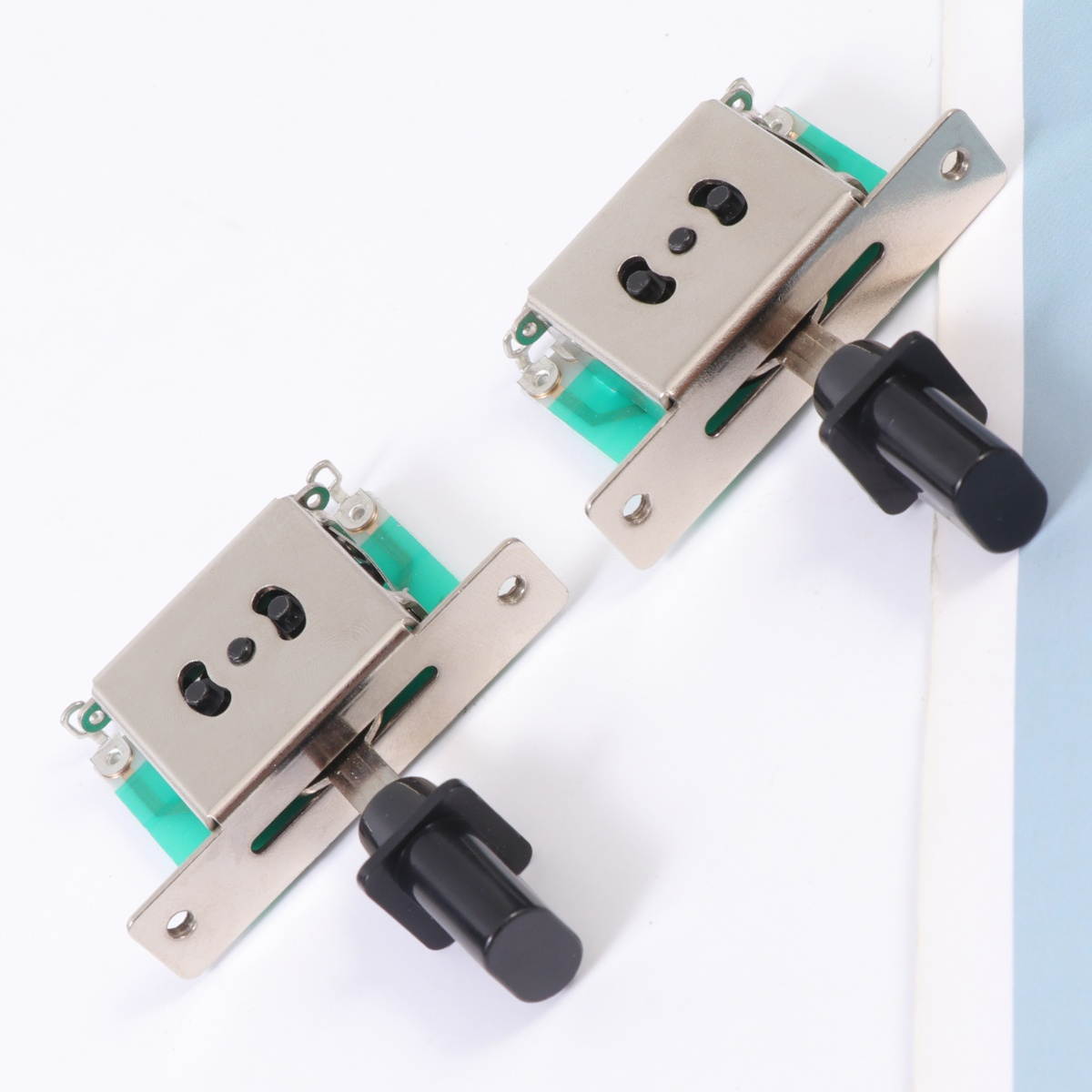 2PCS Guitar 3-Gear Pickup Switch Replacement Switch Button for Type Guitar (Silver)