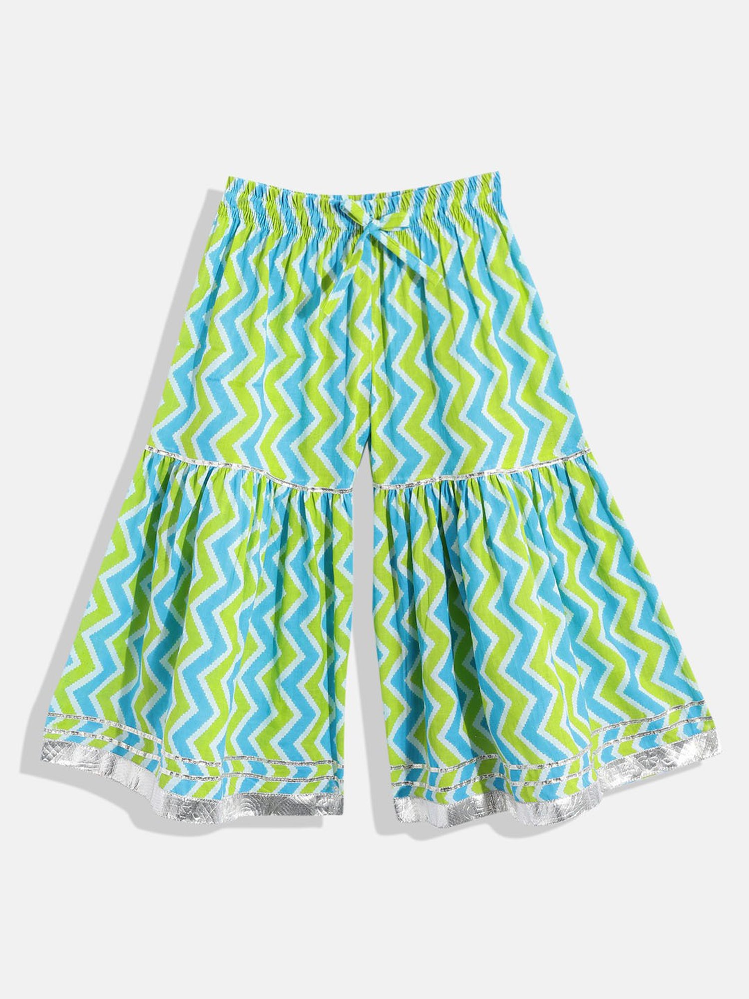 READIPRINT FASHIONS Kids Green Floral Print Kurta With Sharara