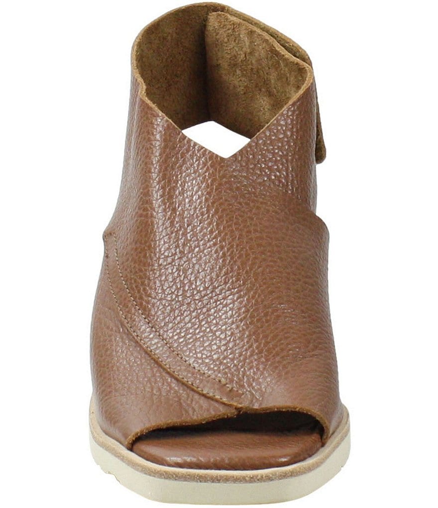 L'Amour Des Pieds Qiana Sling Block Heel Sandals