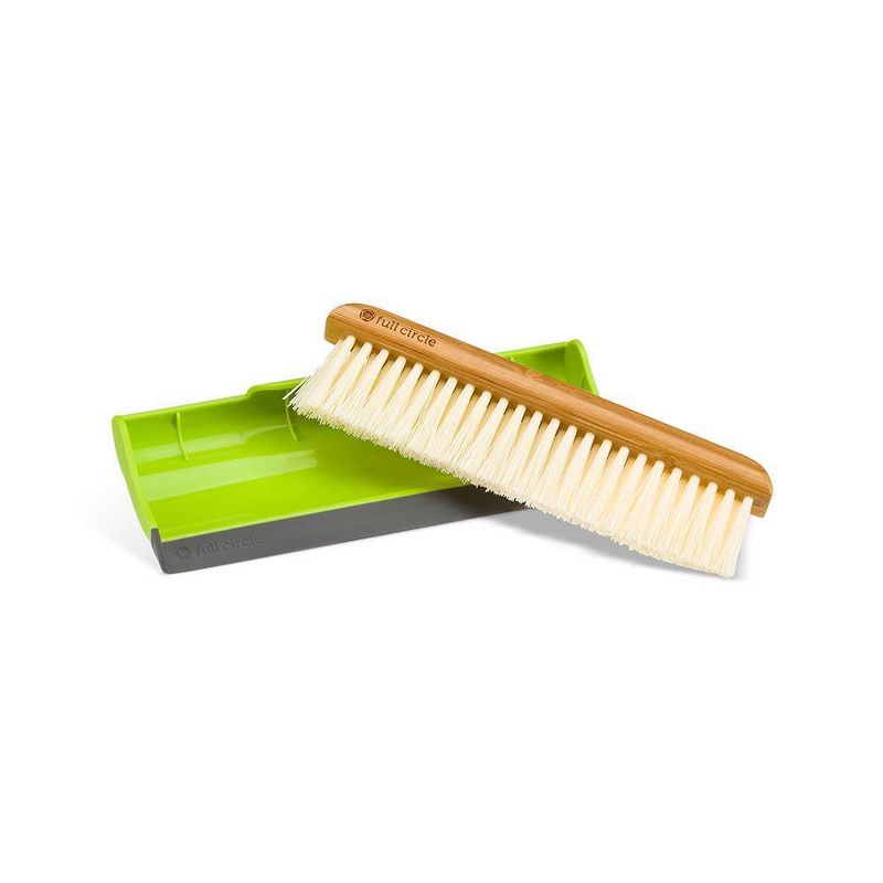 Full Circle Crumb Runner Counter Sweep and Squeegee - Green