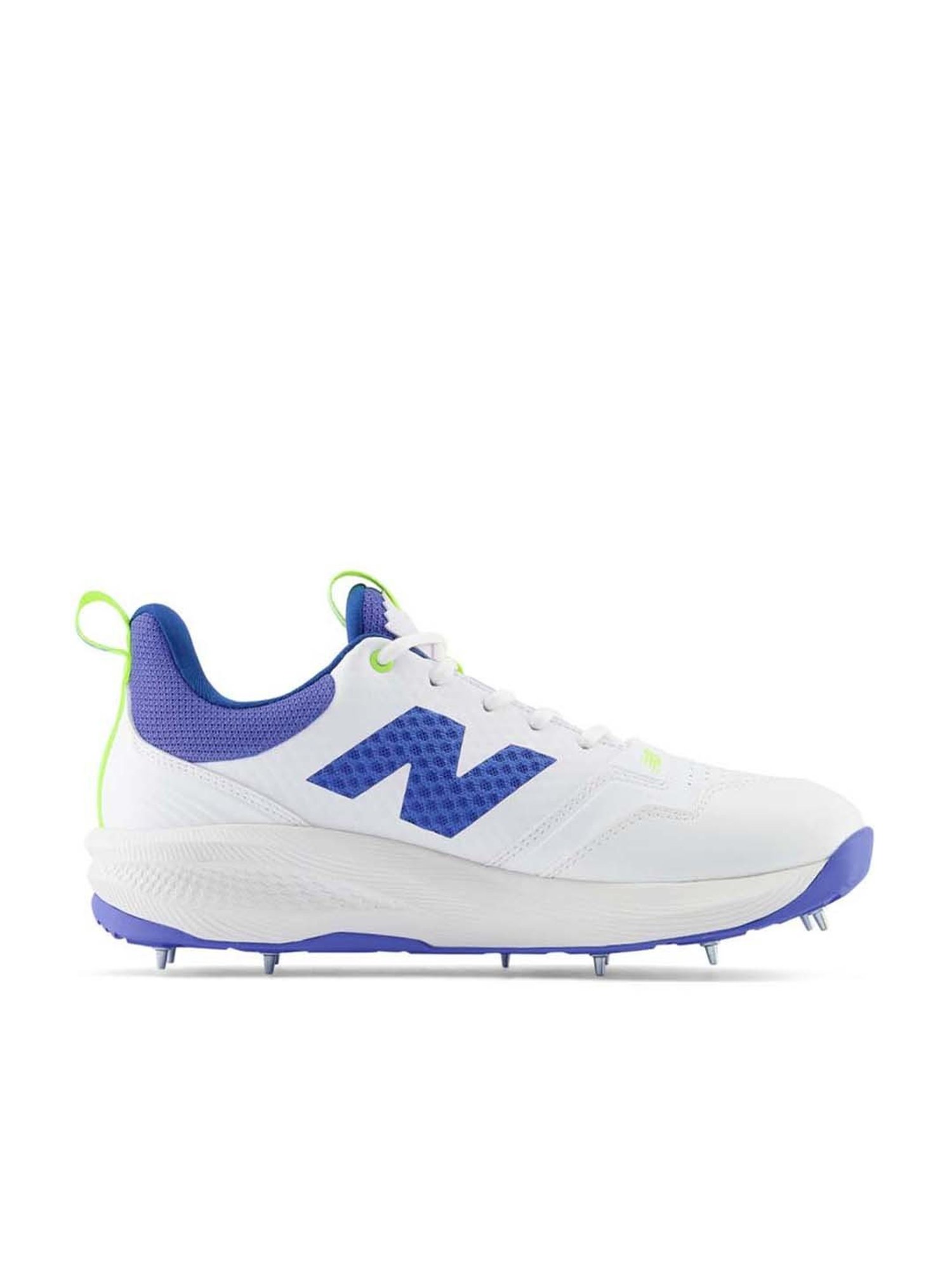 New Balance Men's White Cricket Shoes