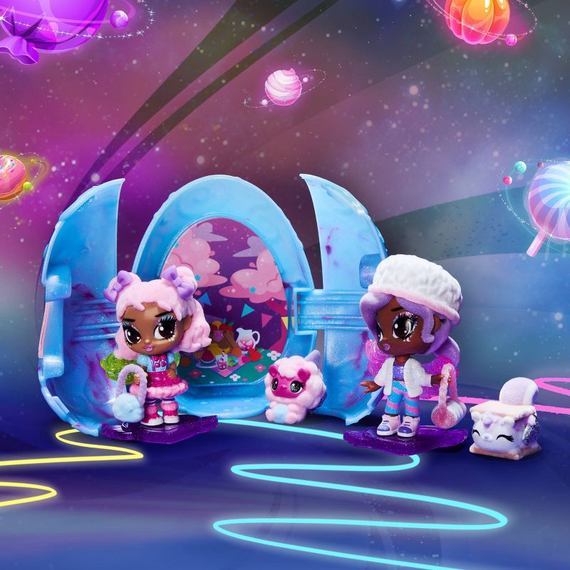 Hatchimals Pixies Cosmic Candy Pixie with 2 Accessories and Exclusive CollEGGtible