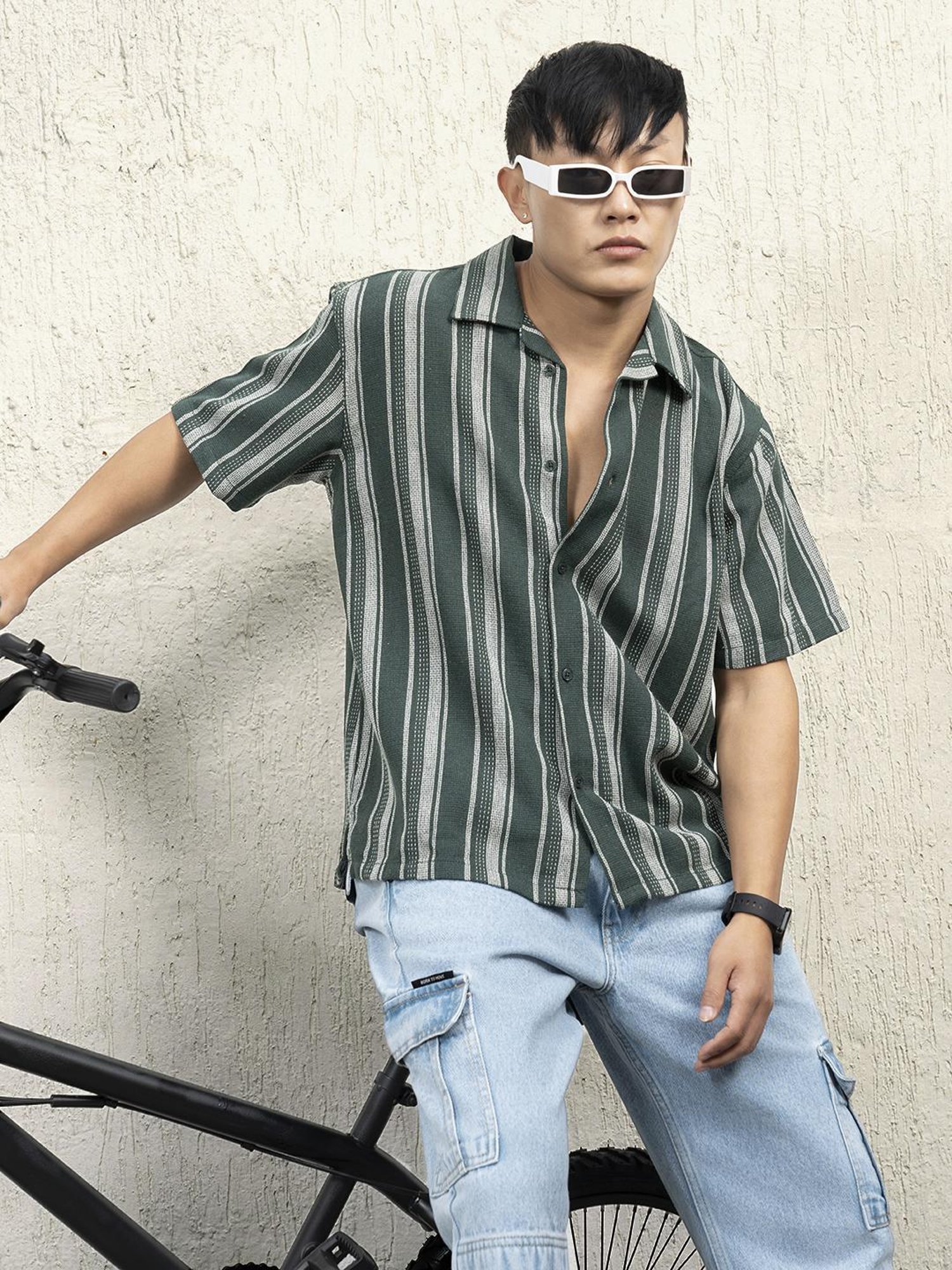 Hubberholme Men Cotton Short Sleeves Oversized Checked Shirt 9