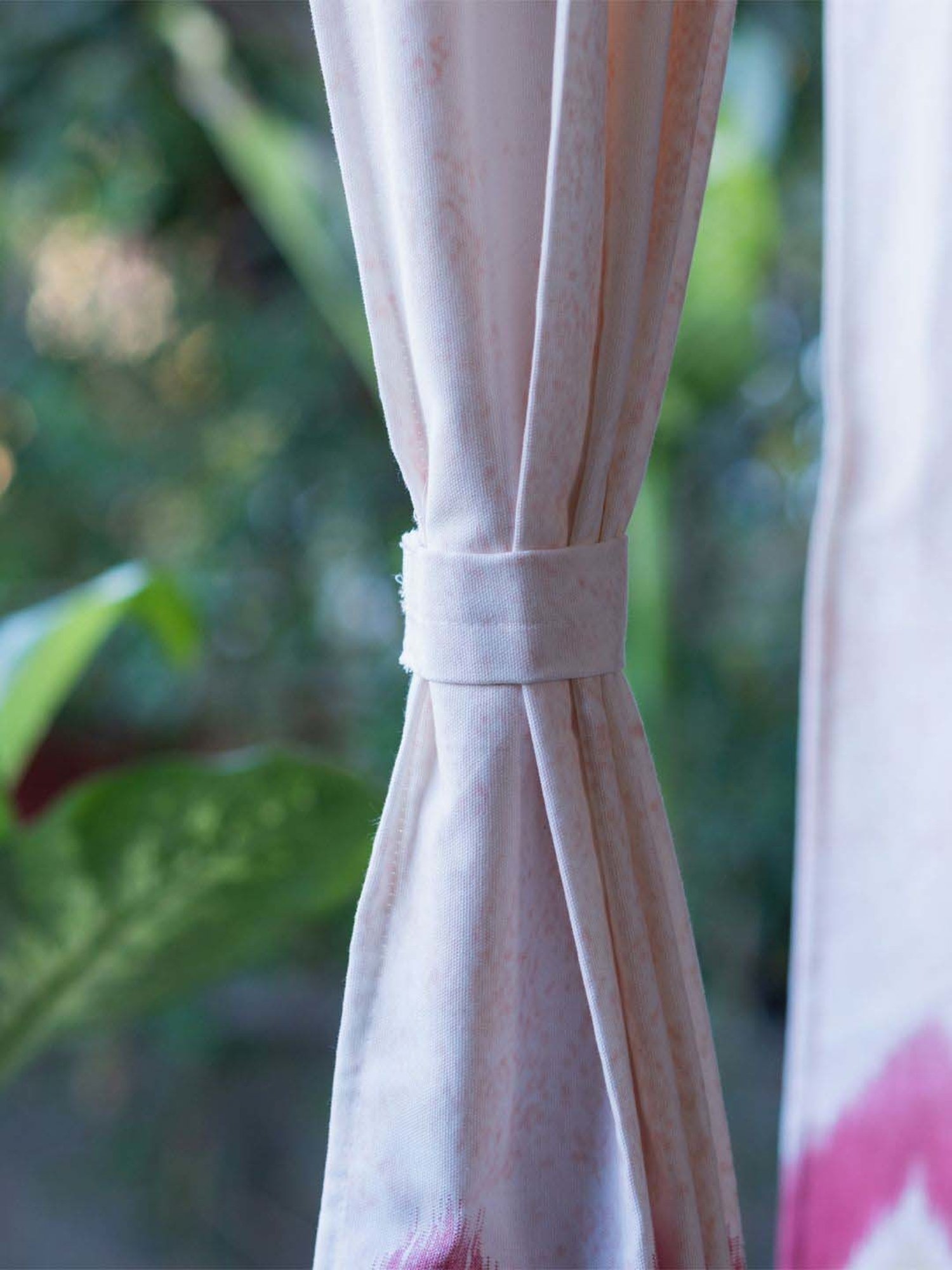 Urban Space Red Cotton Window Curtain With Tieback & Eyelet - Set of 2