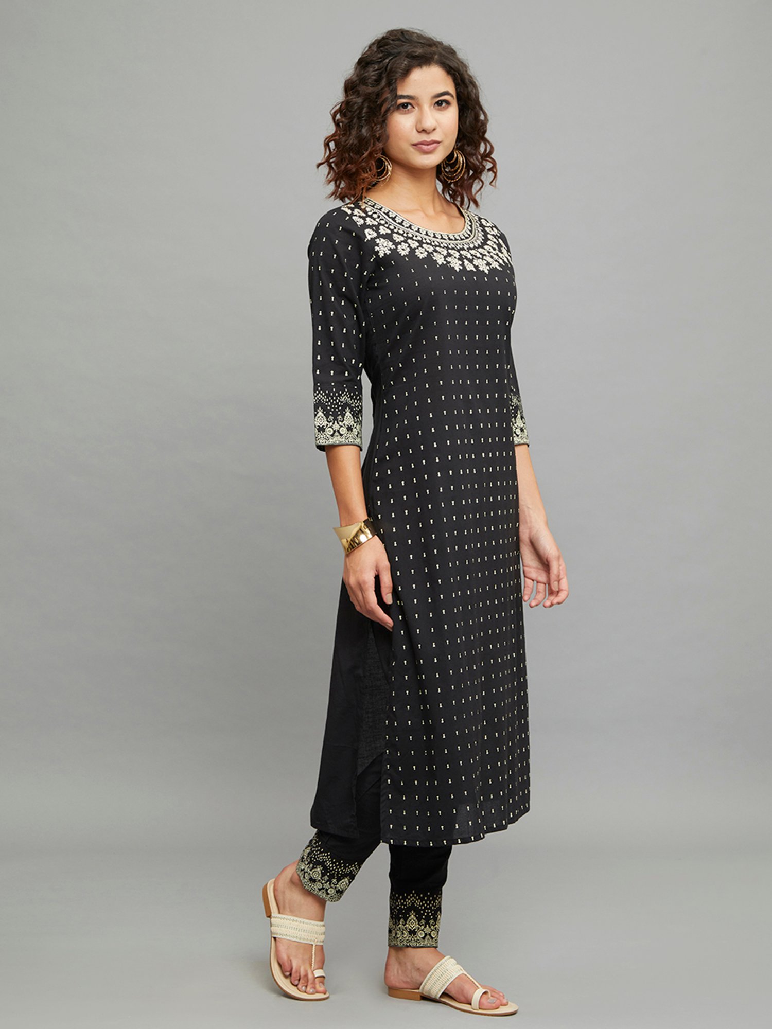 paislei Black Printed Kurta Pant Set