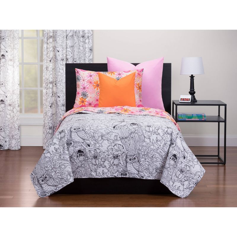 Full/Queen Hooting Owls Hidden Pictures Puzzle Quilt - Highlights