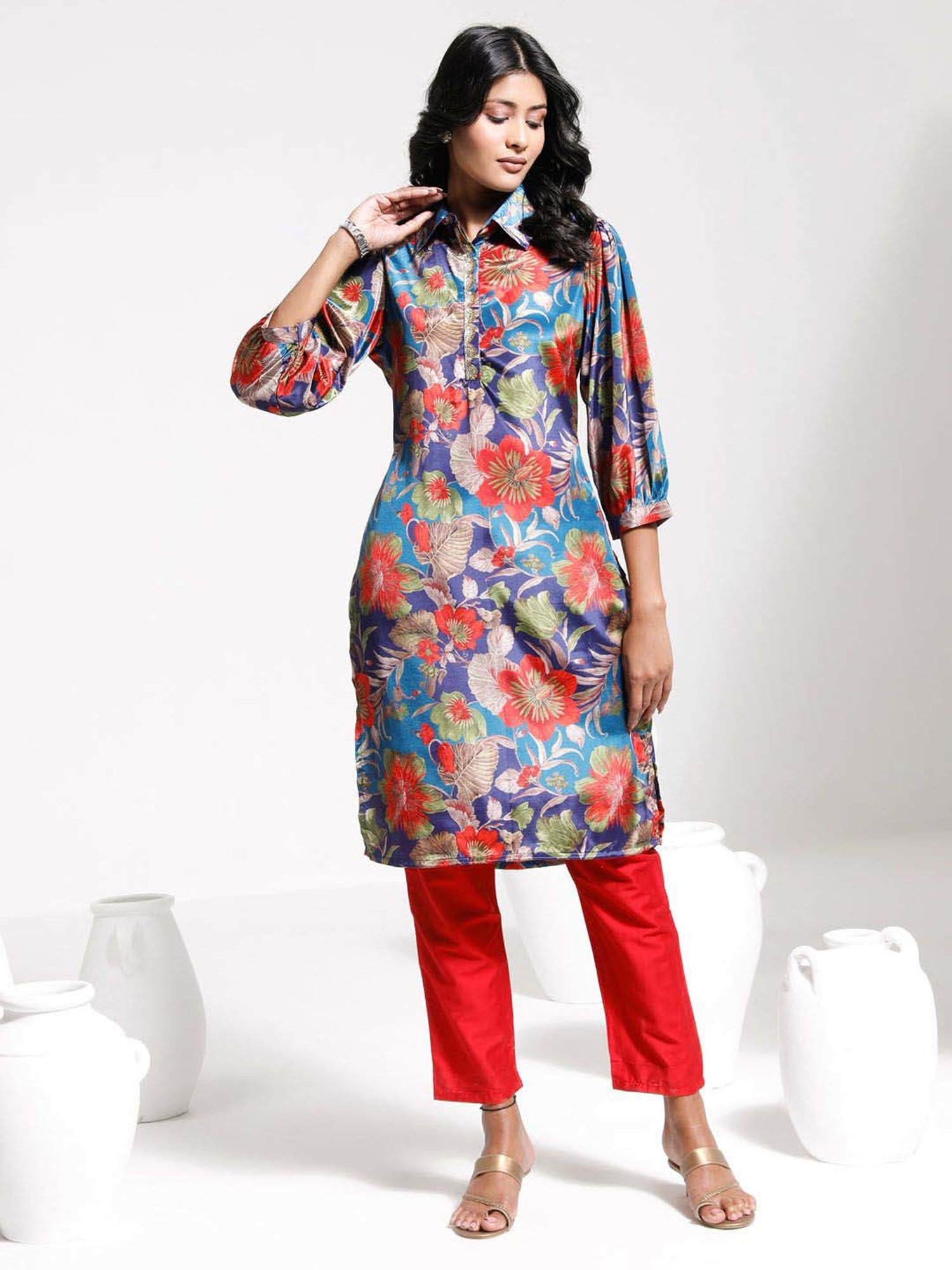 VASTRAMAY Blue & Red Printed Kurta Pant Set