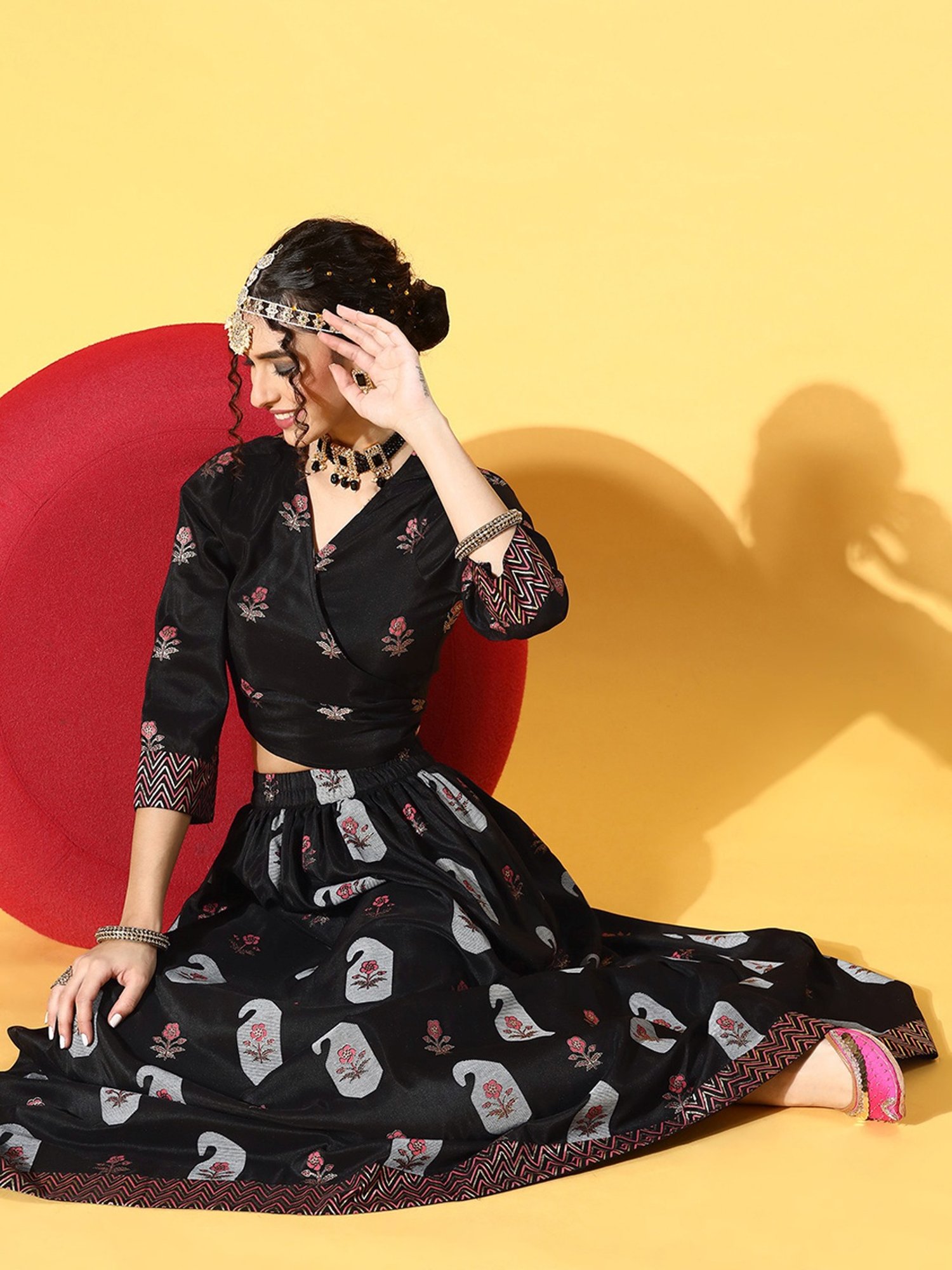 Ziyaa Black Floral Print Crop Top Skirt Set