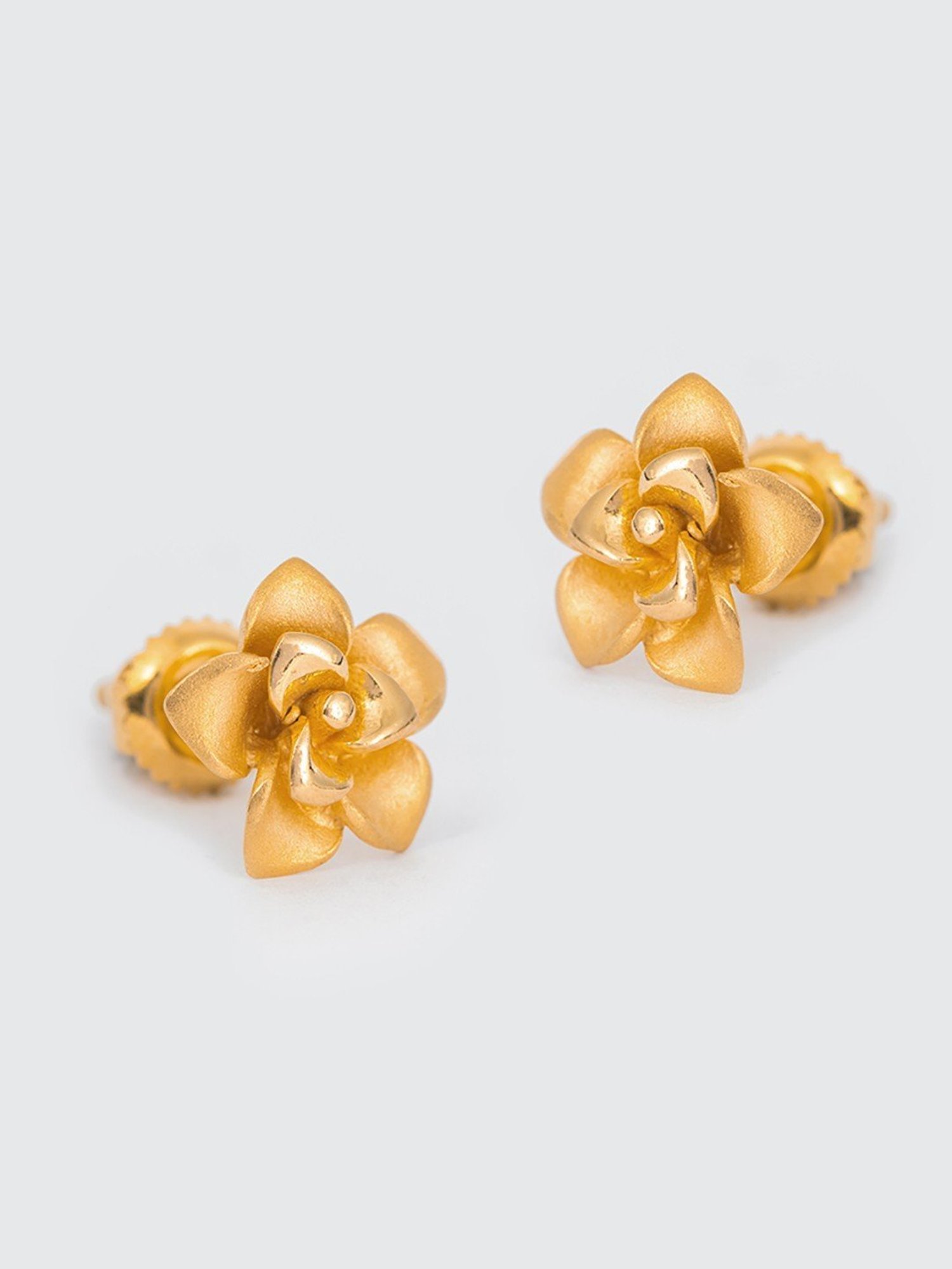 P.N.Gadgil Jewellers 22k Yellow Gold Opulen Bloom Stud Earrings