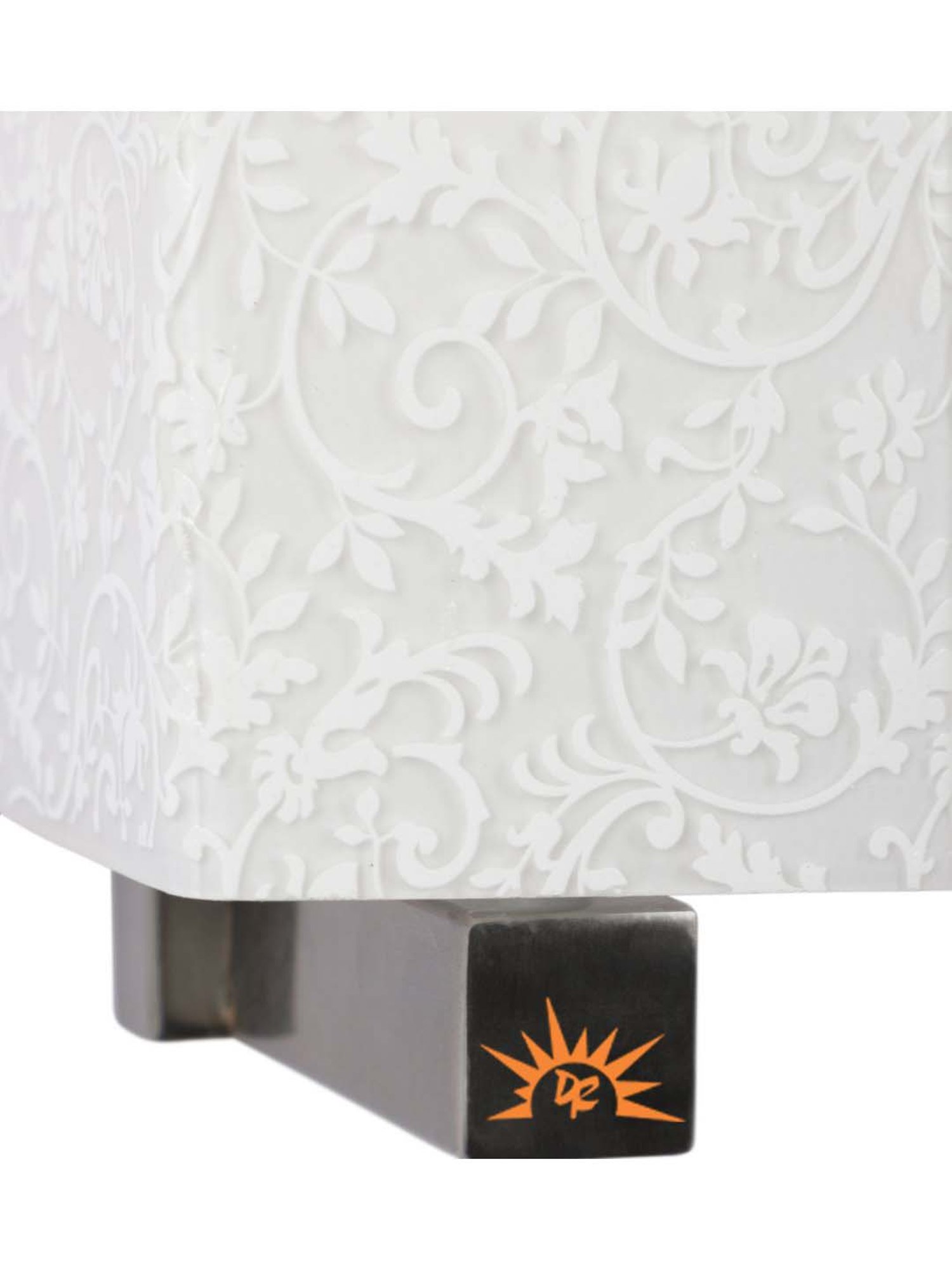 DecorativeRay White Wall Light - Set of 1