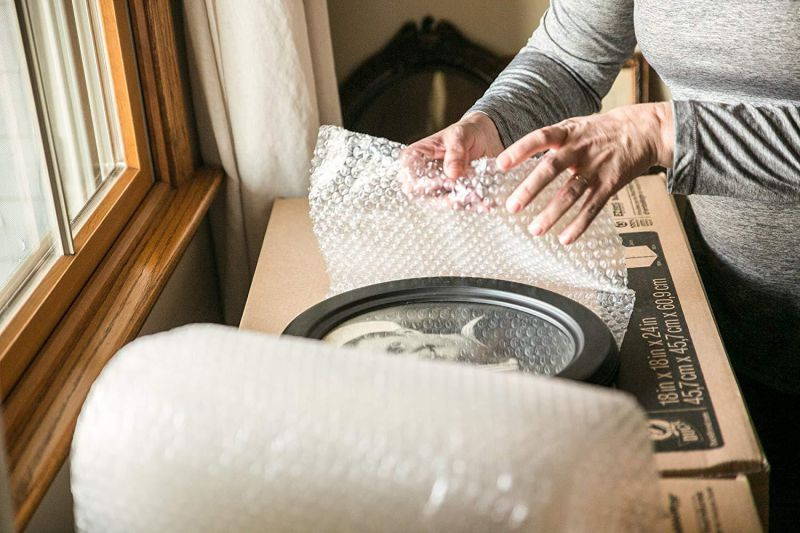 Duck Brand Bubble Wrap Roll, 3/16" Original Bubble Cushioning, 12" x 30', Perforated Every 12" (393251)