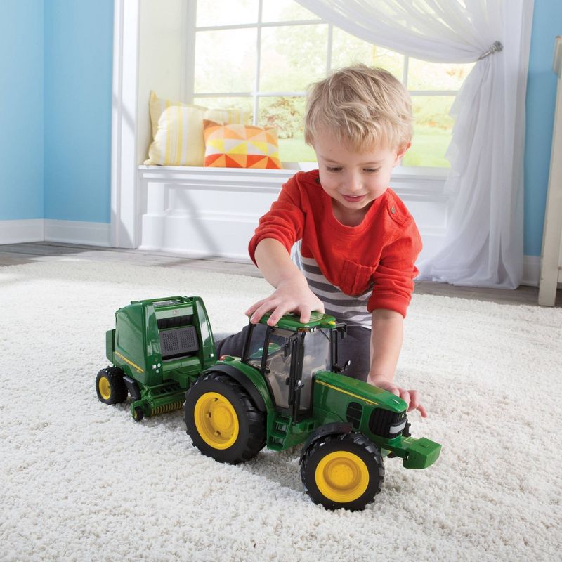 TOMY John Deere Big Farm Tractor and Baler