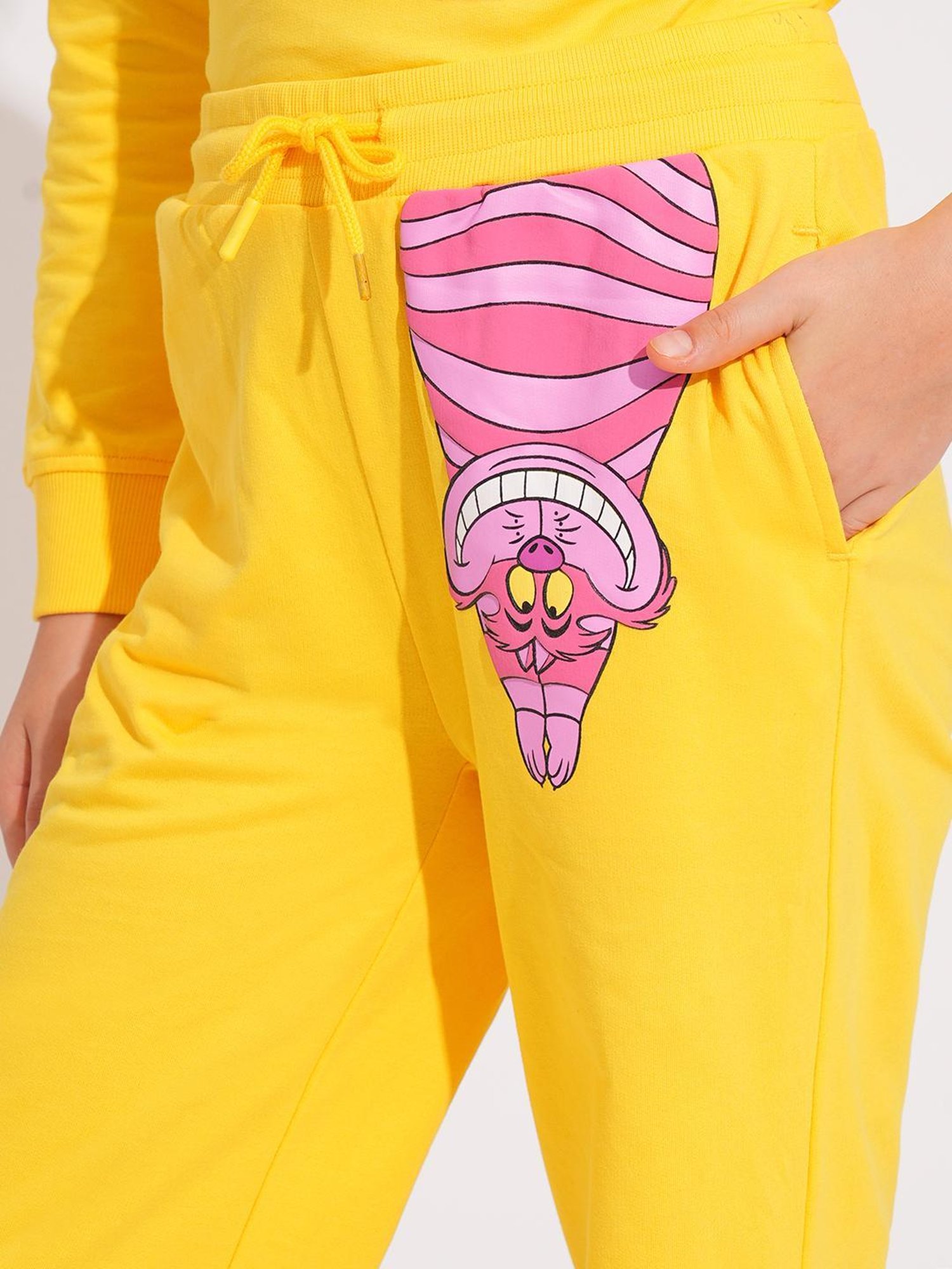 VERO MODA GIRL Kids Daffodil Cotton Graphic Trackpants