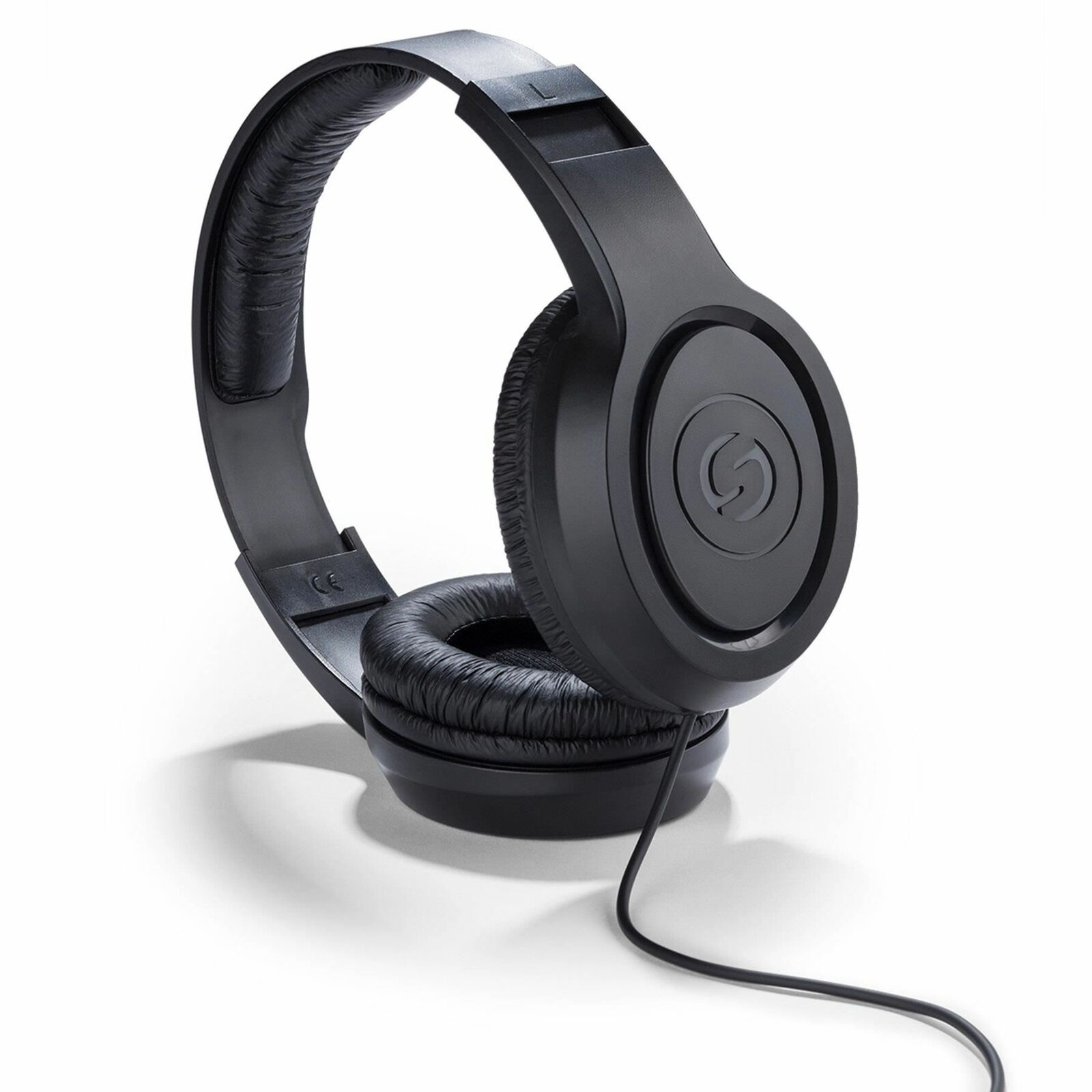 Akai LPD8 V2 Bundle with Samson SR350 Headphones