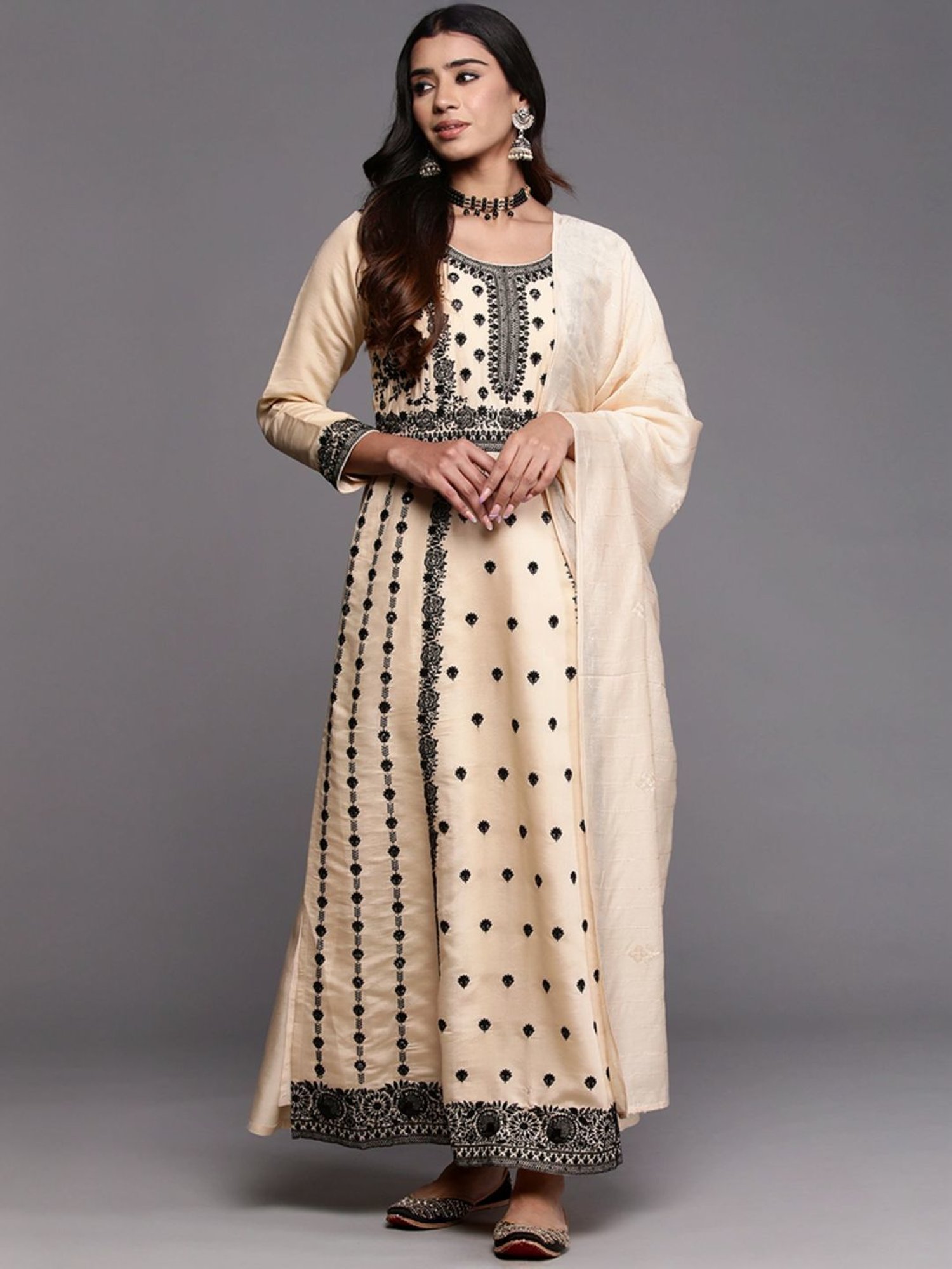 Libas Art Beige Embroidered Kurta Pant Set With Dupatta