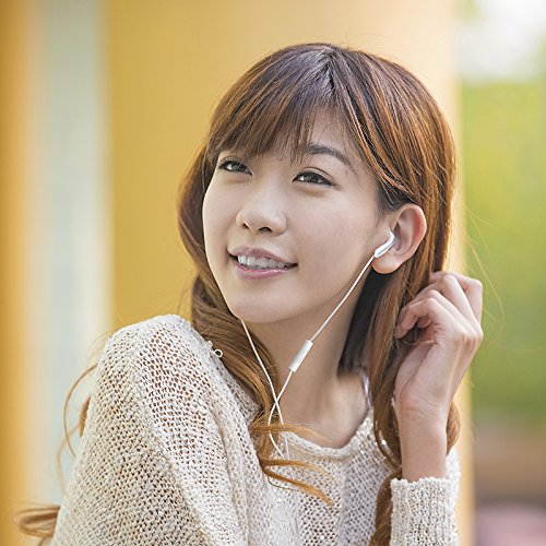 Edifier P180 Headphones with Mic and Inline Control - Stereo Earbud Earphone Earpod Headphone with Microphone and Remote For Apple iPhone Samsung HTC Nokia - White