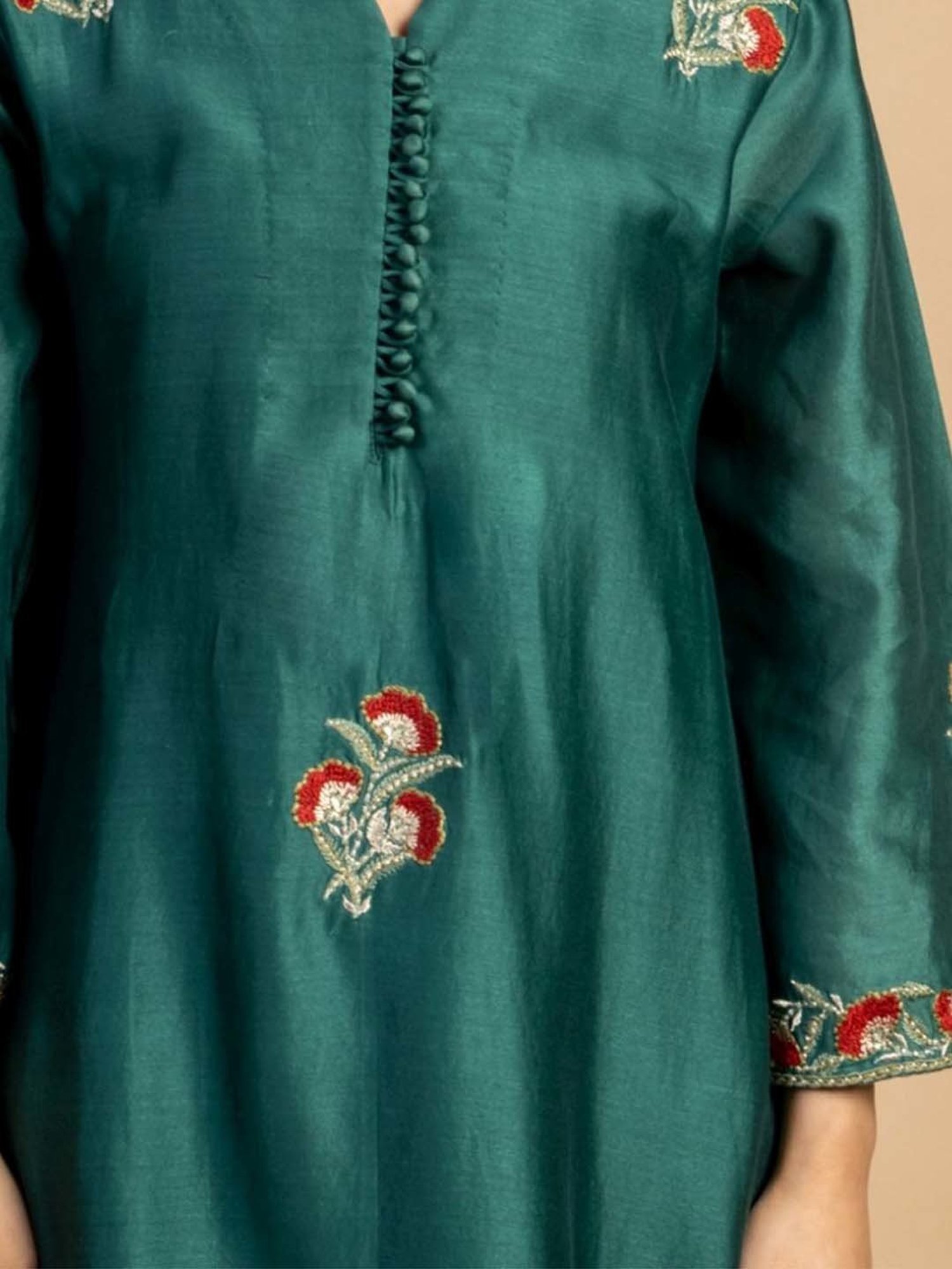 Mushio Bottle Green Chaitra Embroidered Chanderi Silk Kurta