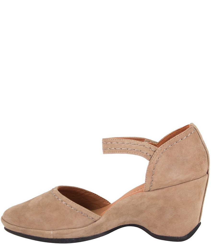 Gravity Defyer Women's G-Defy XLR8 Mesh Lace-Up Sneakers