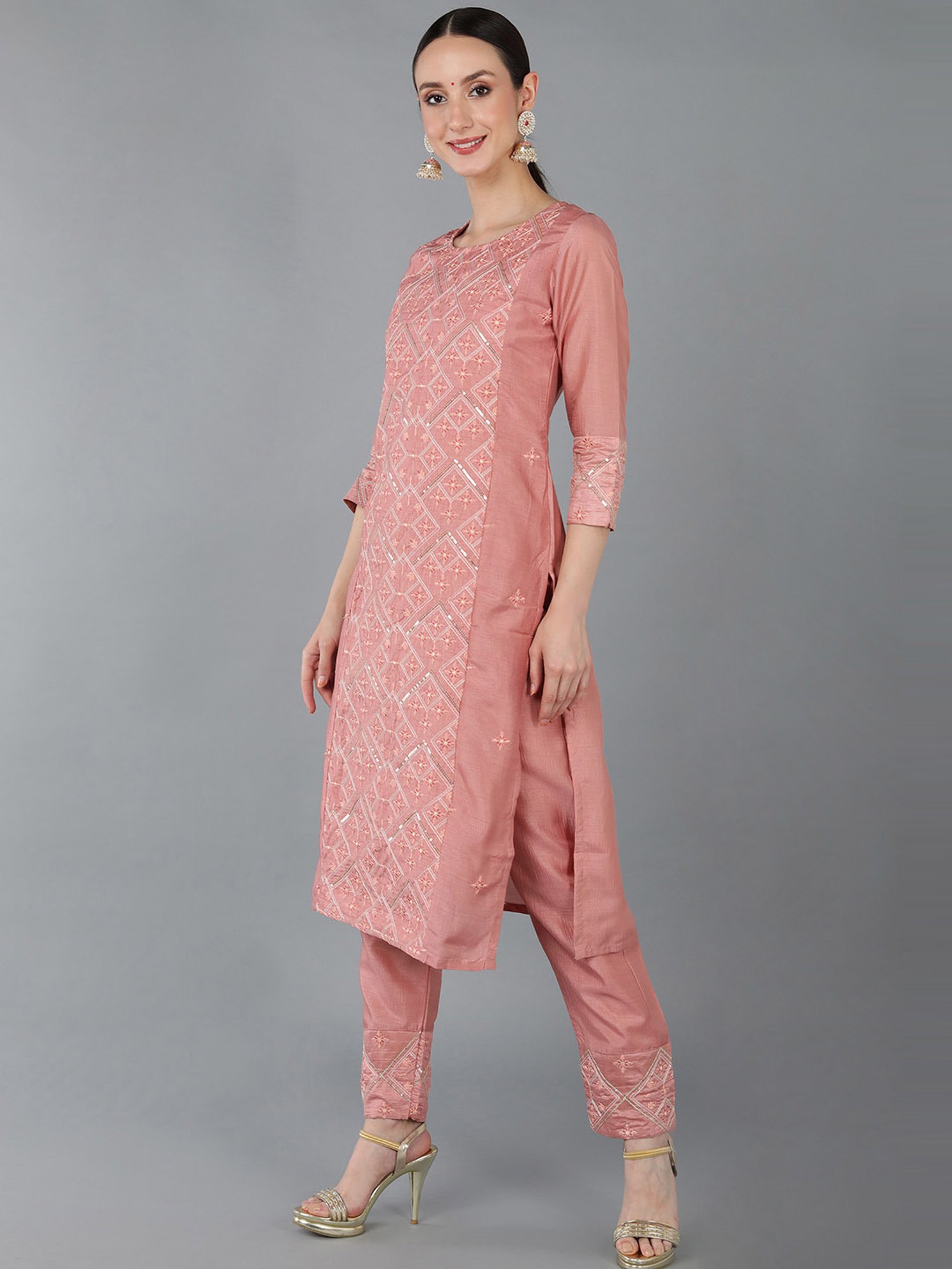 Vaamsi Pink Embroidered Kurta Pant Set With Dupatta