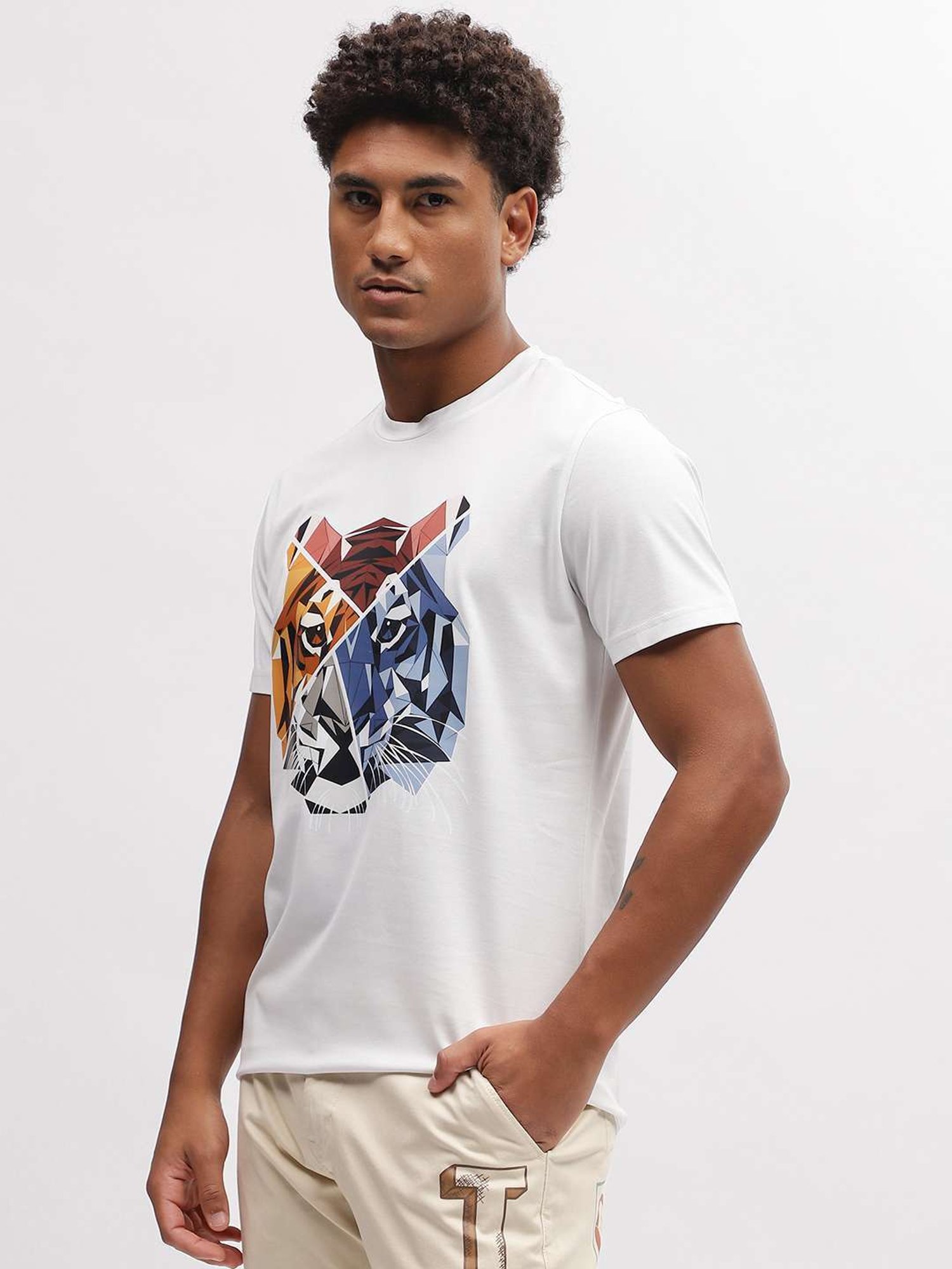 Iconic Men Graphic Print Regular Fit Cotton T-shirt