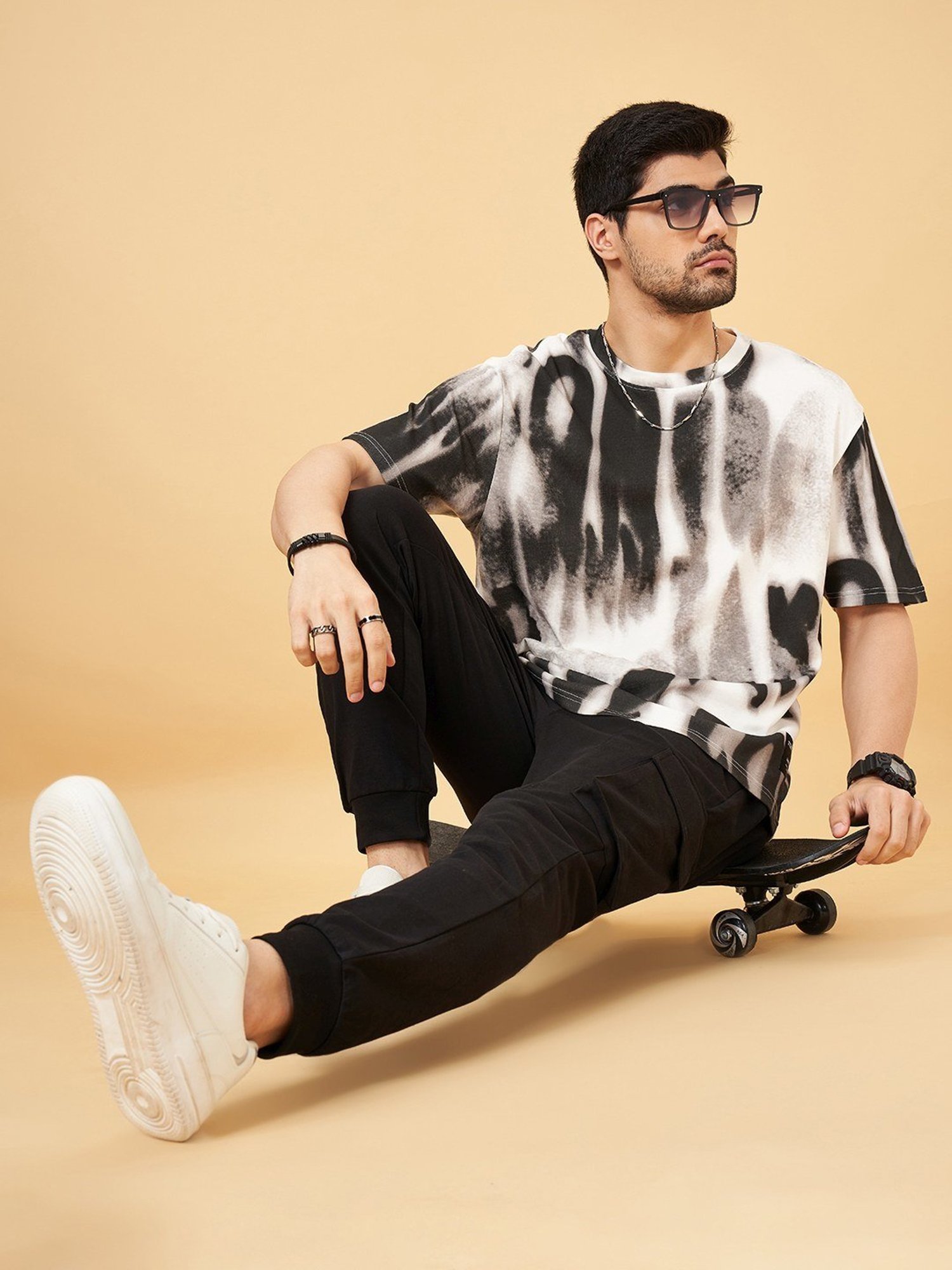 Street 808 By Pantaloons White Comfort Fit Printed T-Shirt