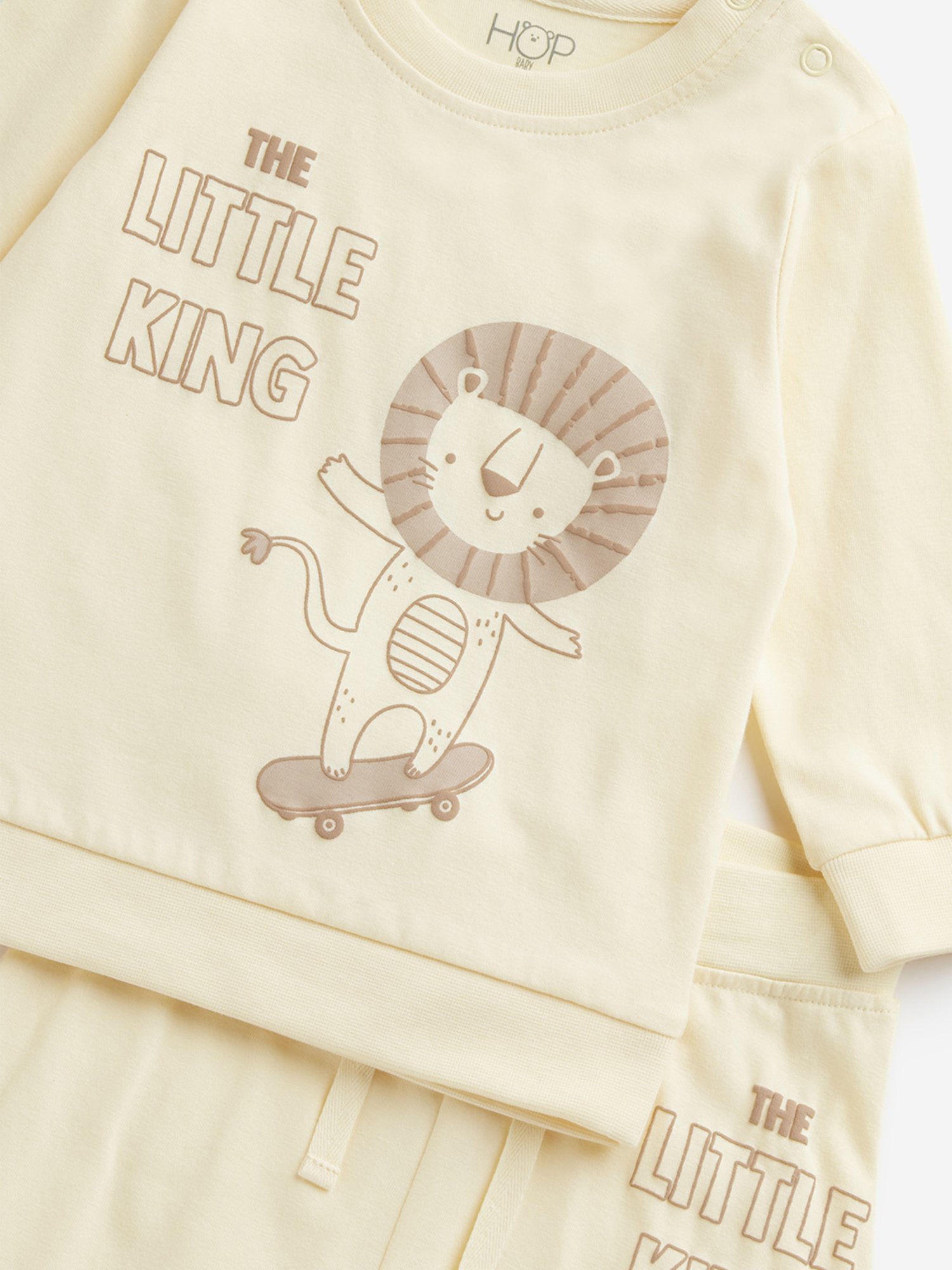 VASTRAMAY Girls Green Printed Clothing Sets