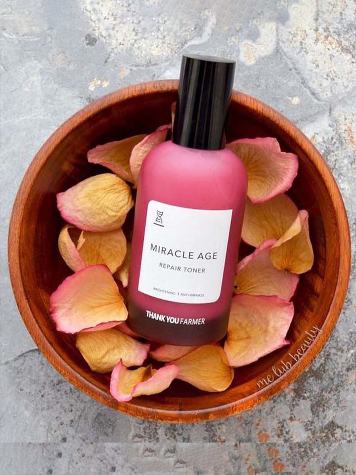 Glowiest Peekaboo AHA PHA Skin Perfecting Toner - 200 ml