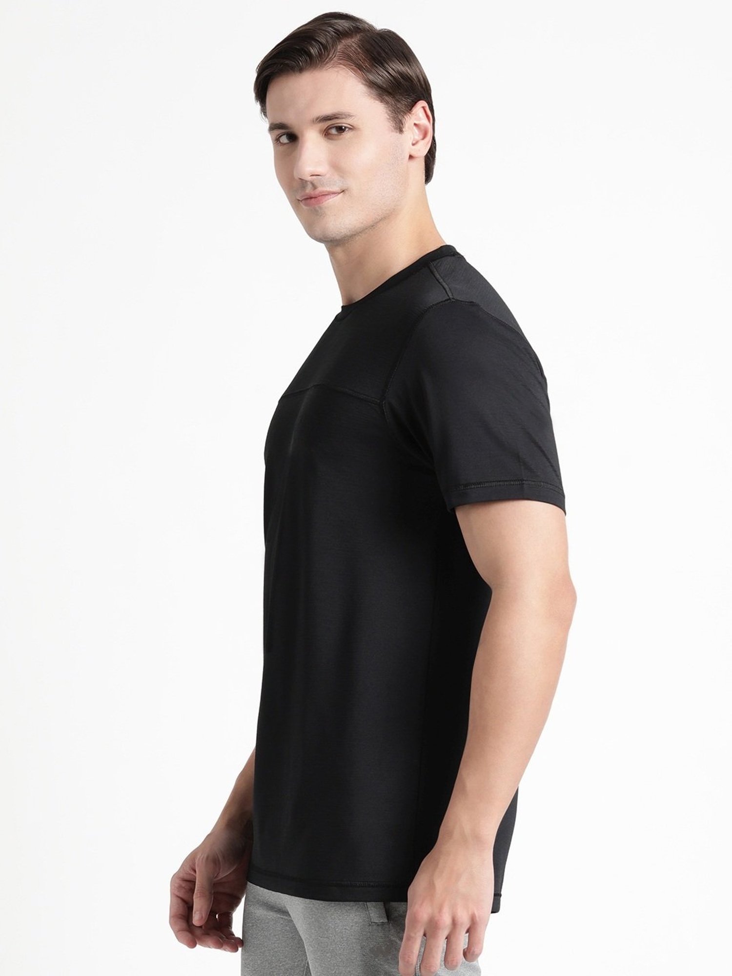 Wildcraft Black  Regular Fit Printed Sports T-Shirt
