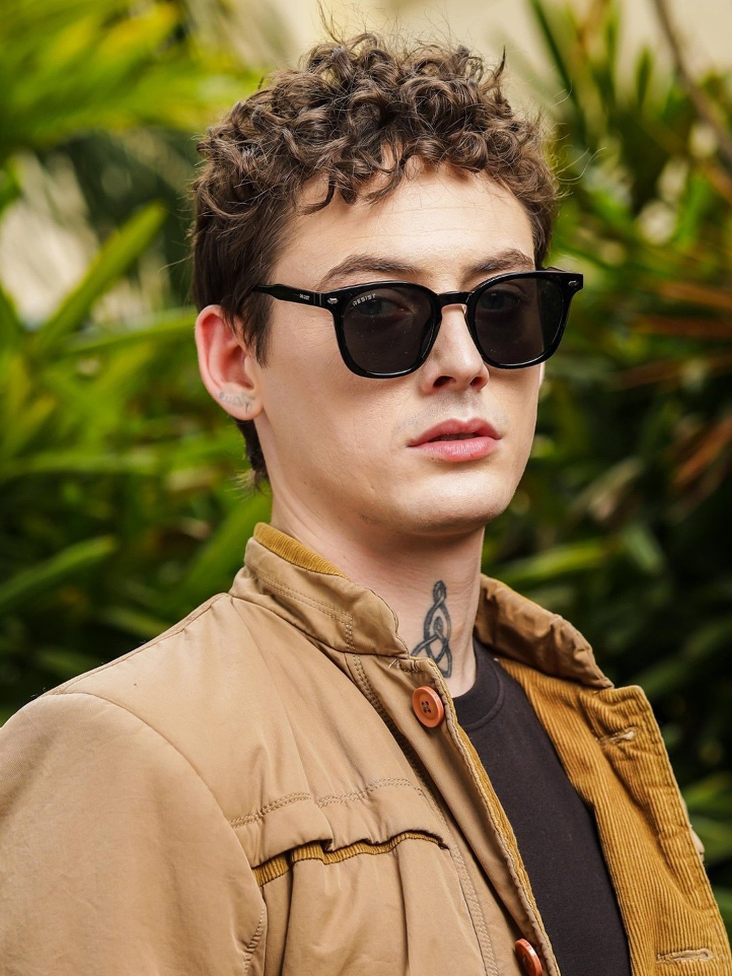 Resist Eyewear Black Wayfarer uv protected Unisex Sunglasses