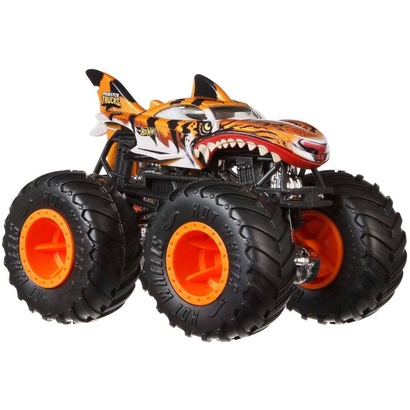 Hot Wheels Monster Trucks 1:64 Critter Crashers 5pk - Styles May Vary