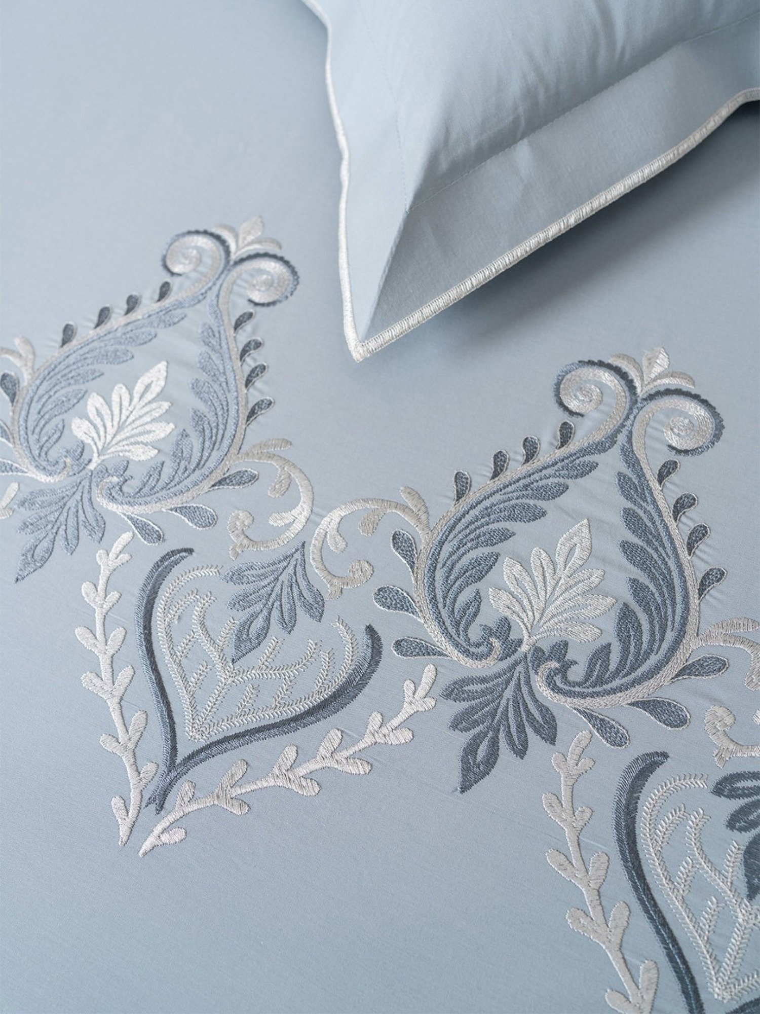 Maspar Purple 100% Cotton 200 TC Bed Sheet Set